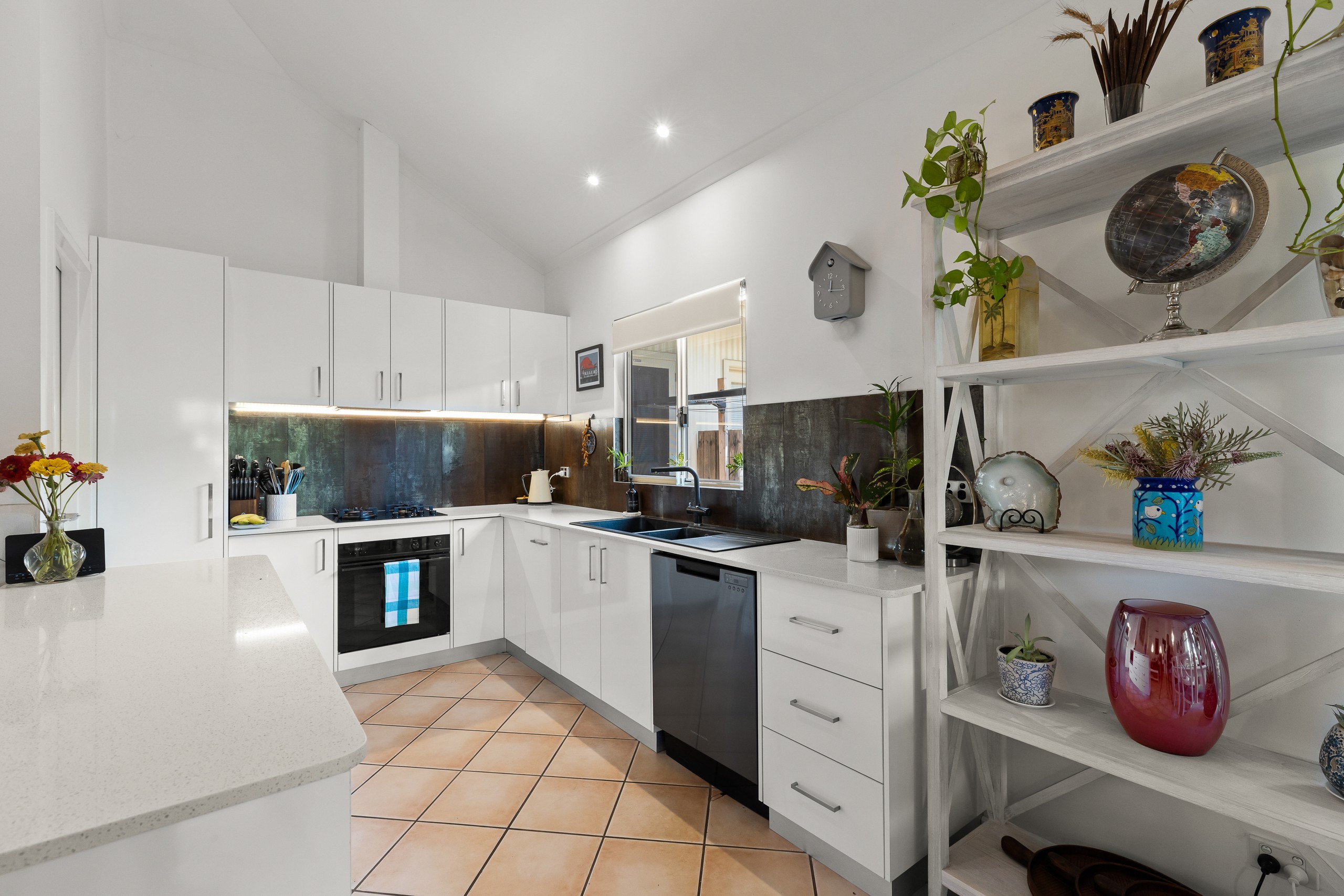 7/11 Challenor Drive, Cable Beach, WA 6726