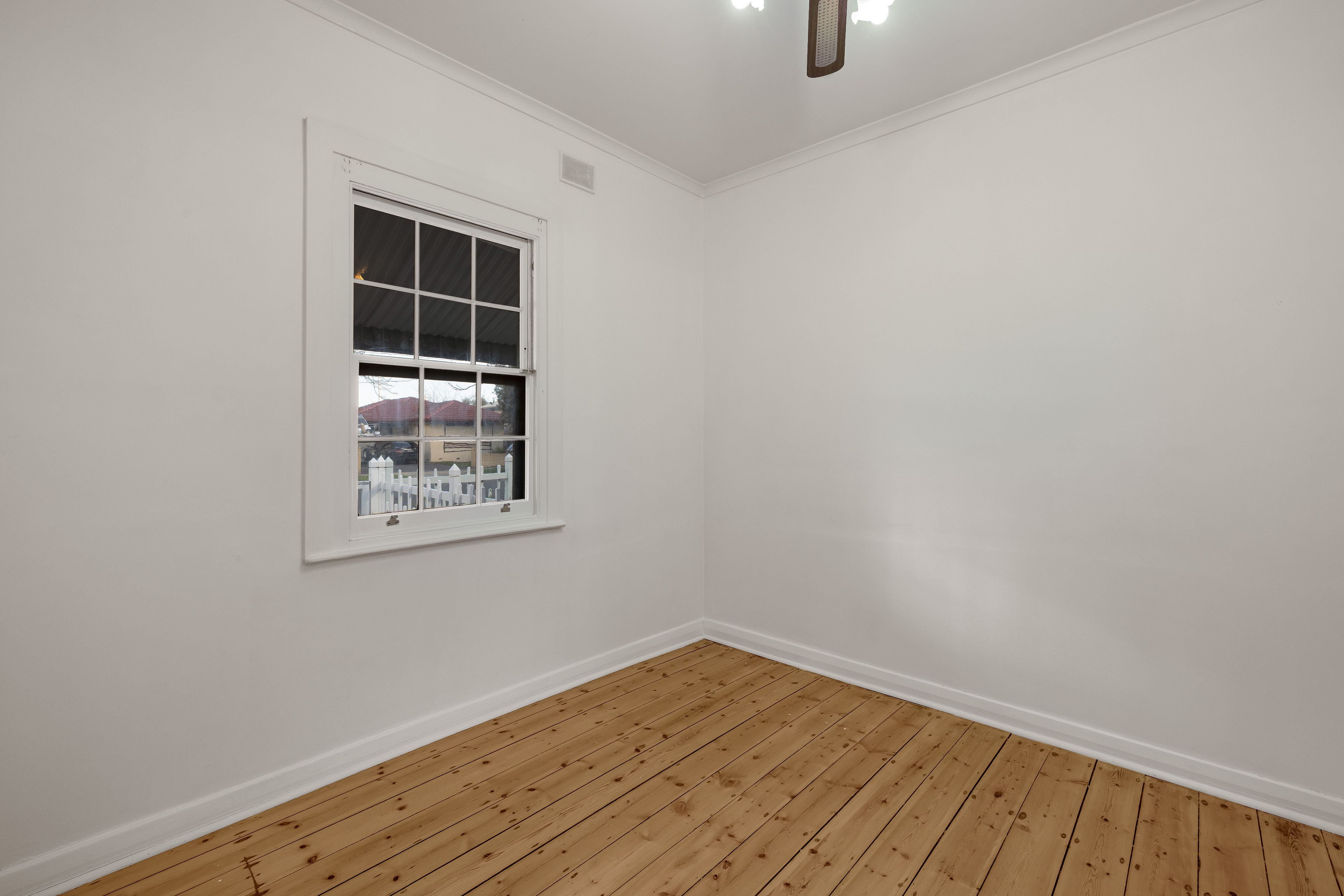 2/13 Exmouth Road — photo 7 of 16