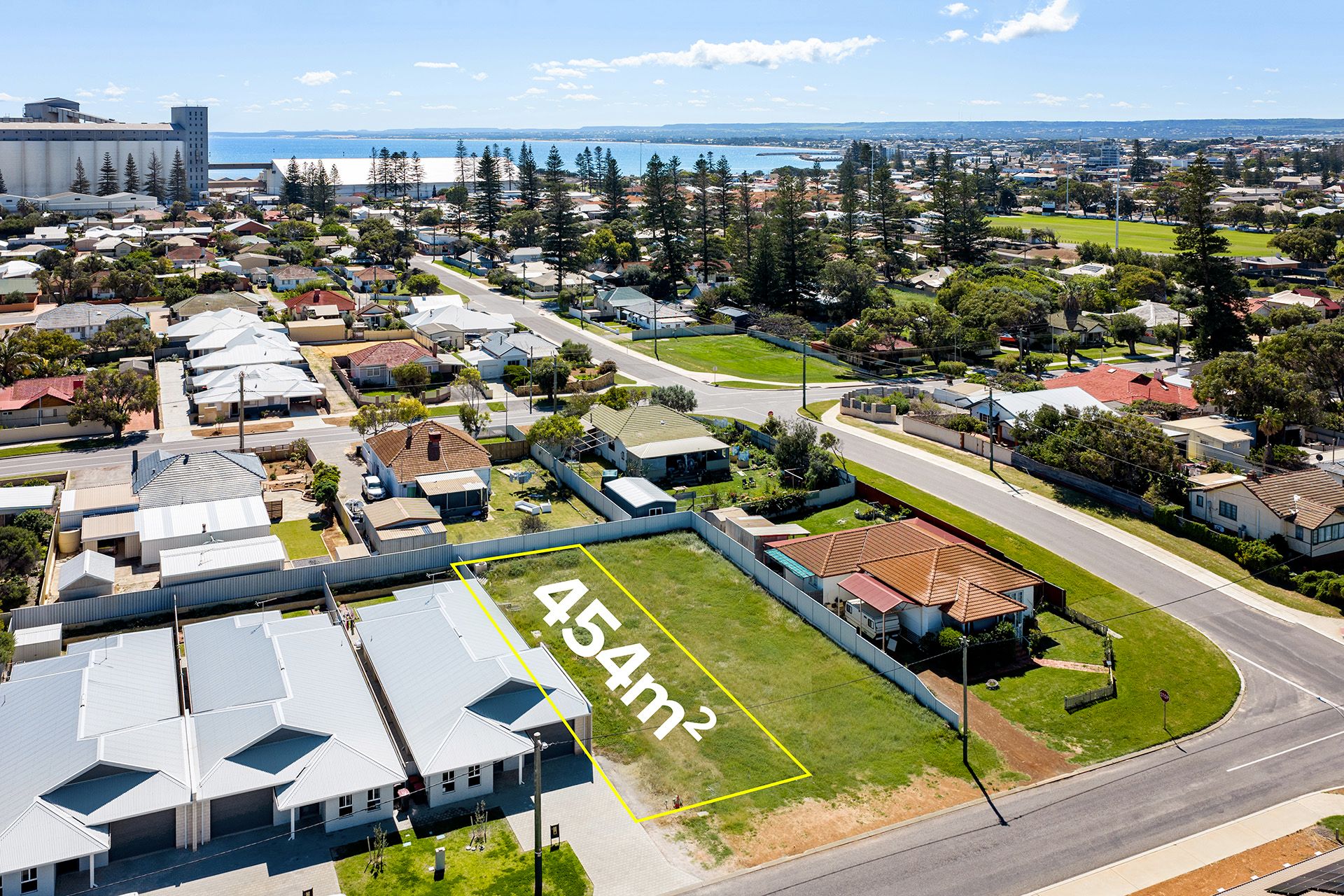 13 Dampier Street — photo from Ray White Geraldton Dongara - Geraldton Location