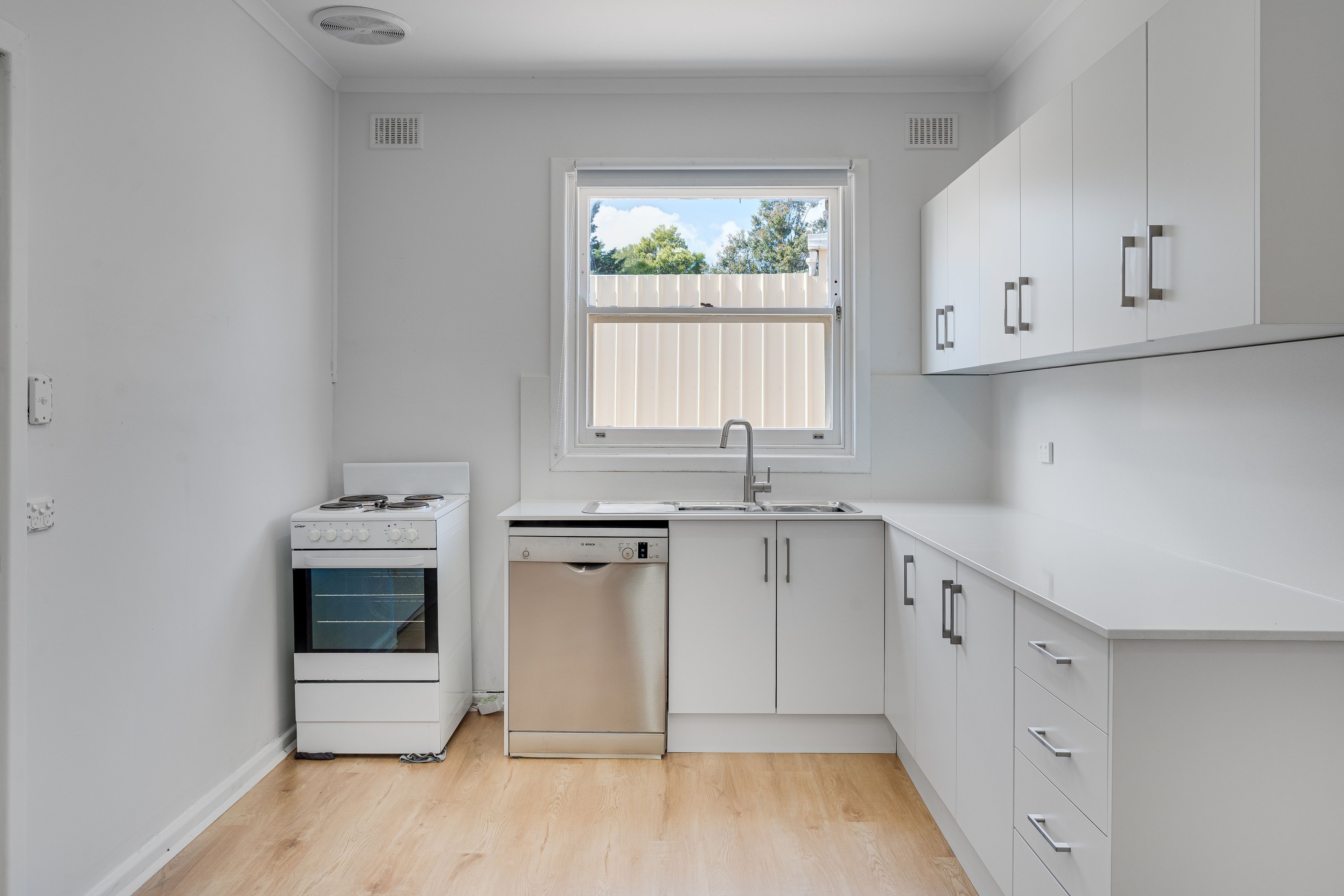 17 Barritt Street, Elizabeth Downs, SA 5113