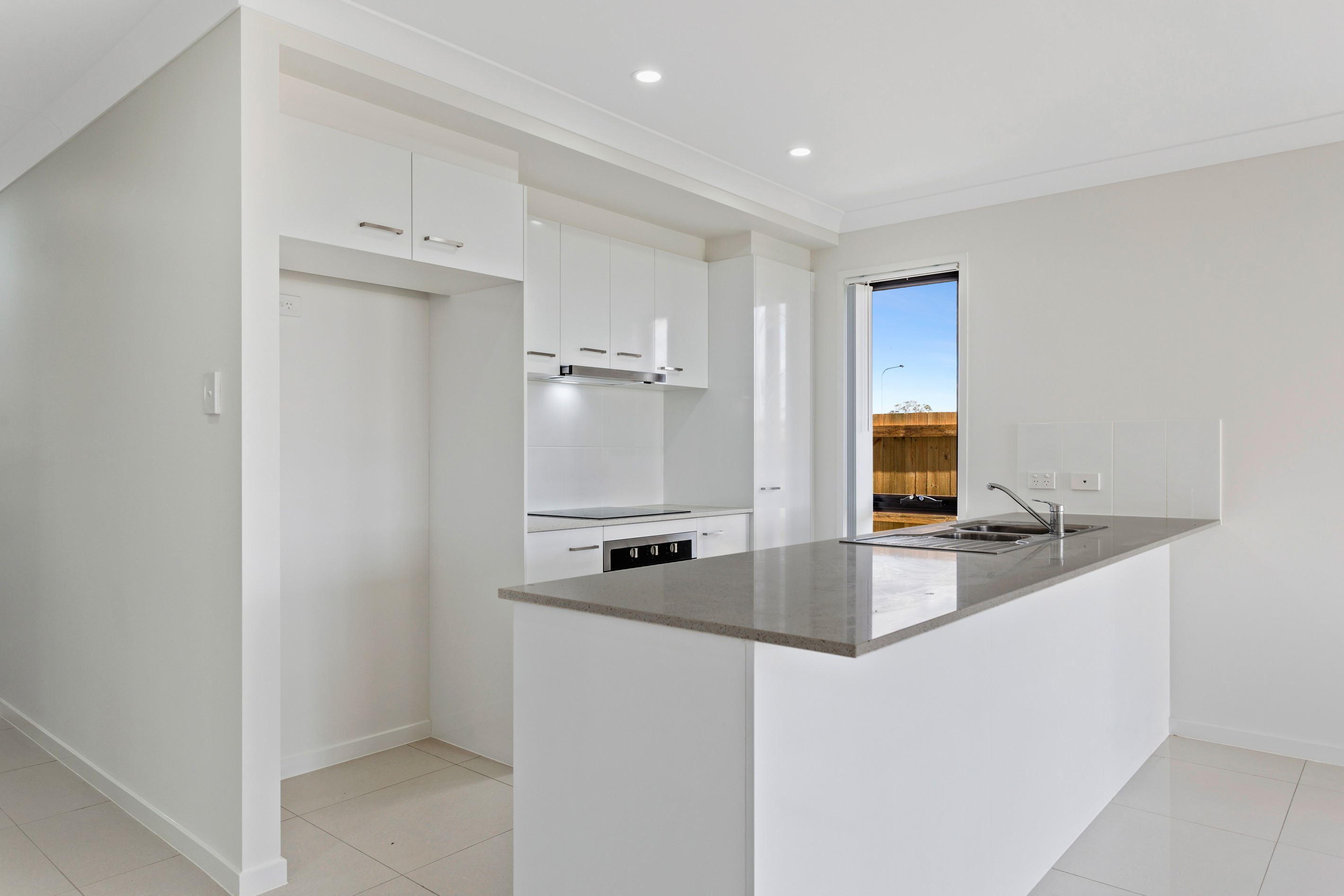 1/5 Murwillock Street, Cambooya, QLD 4358