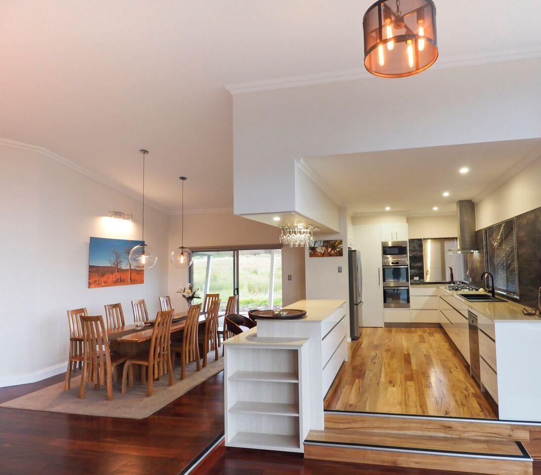 61 Beaufortia Gardens, Denmark, WA 6333