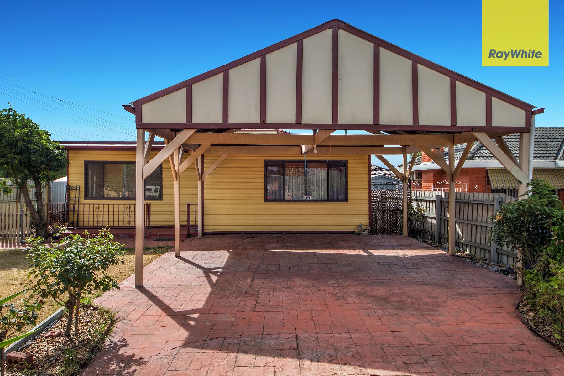 10 Washington Street, St Albans VIC 3021