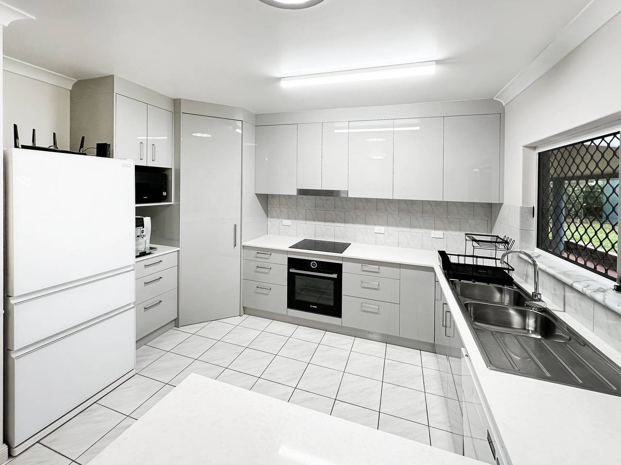 8 Poinsettia Close, Yungaburra, QLD 4884