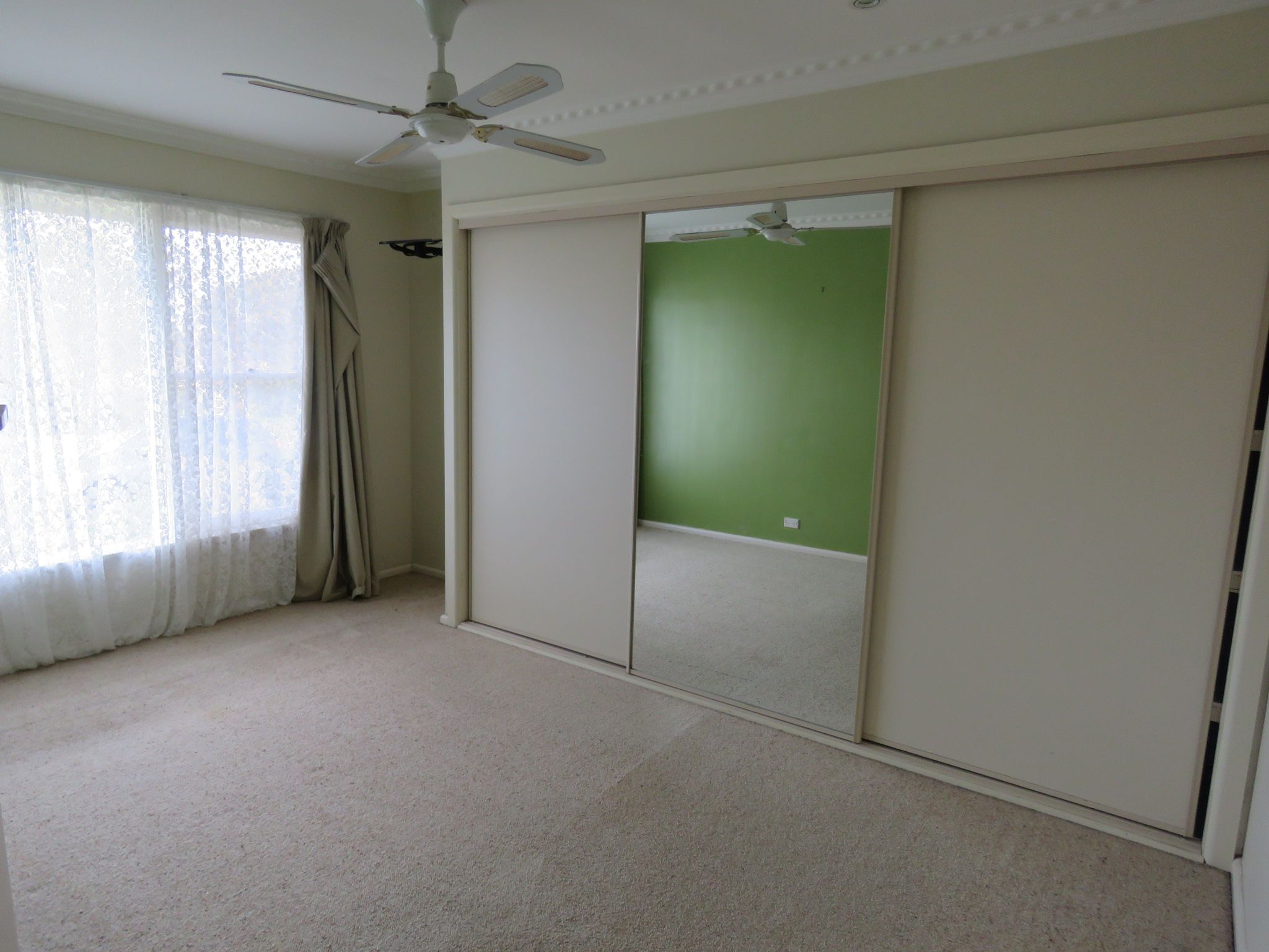 75 Hopetoun Road — photo 6 of 10