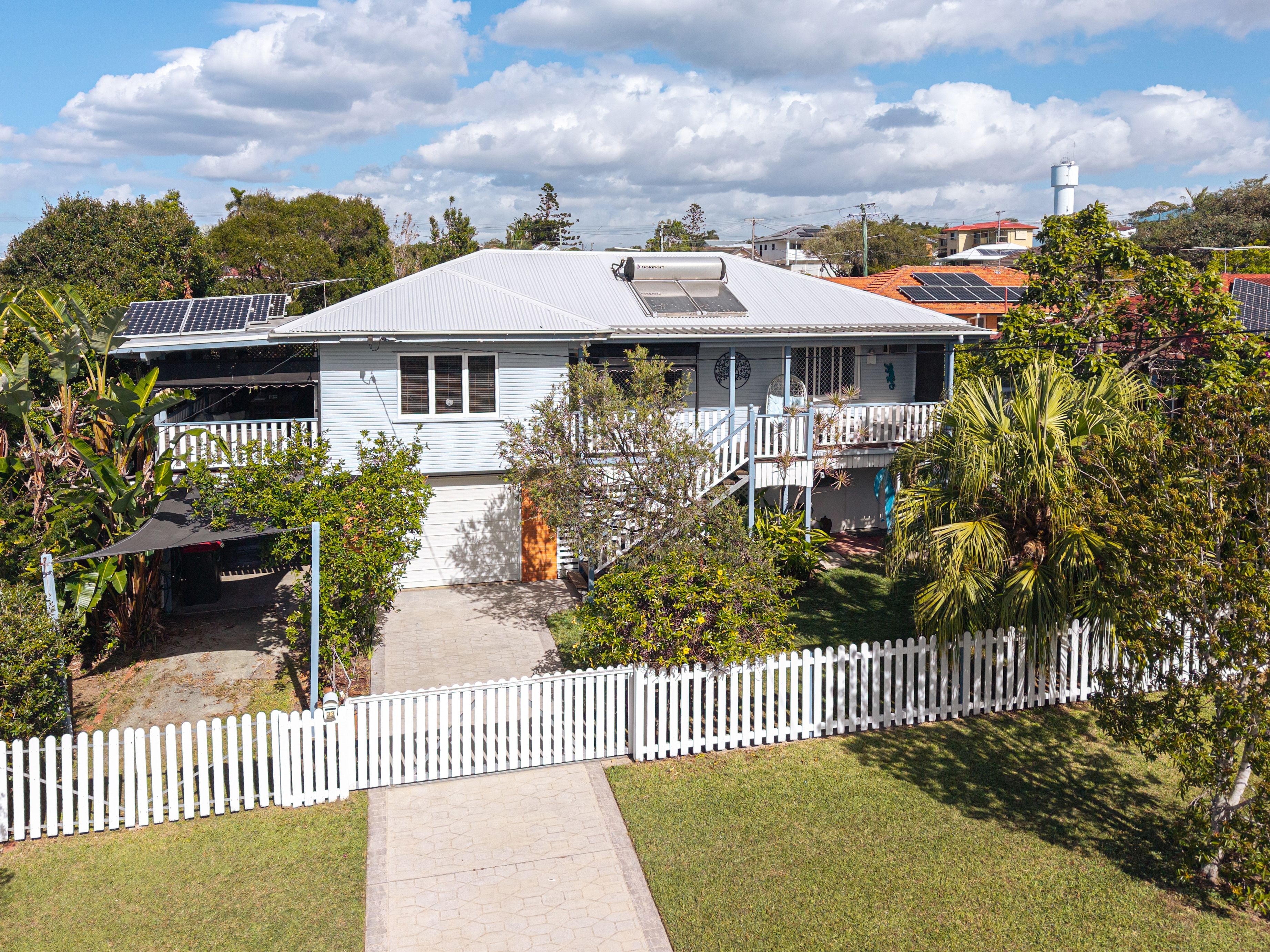 33 Ewan Street — photo 9 of 24