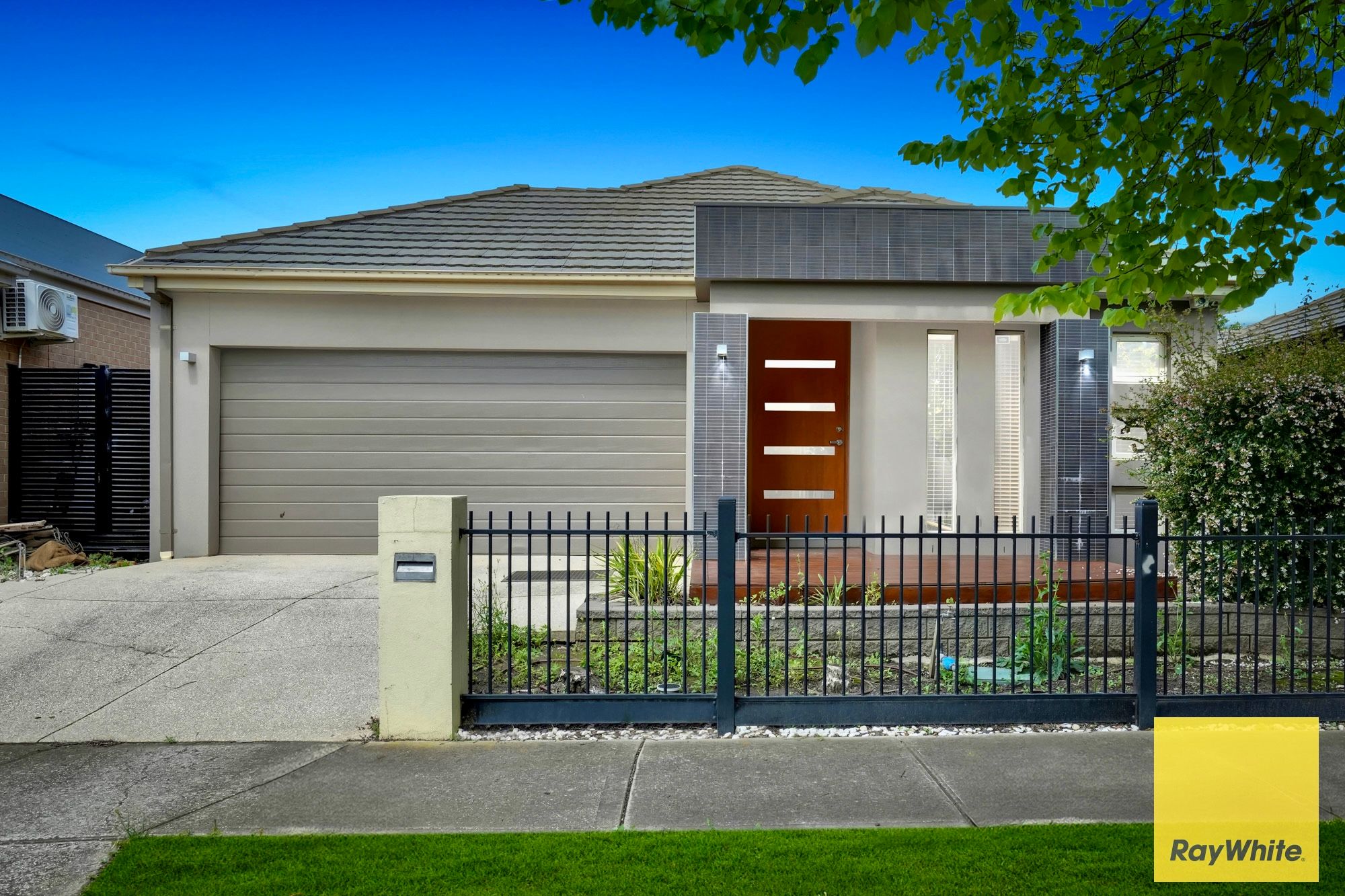 13 Botanical Drive, Caroline Springs, VIC 3023