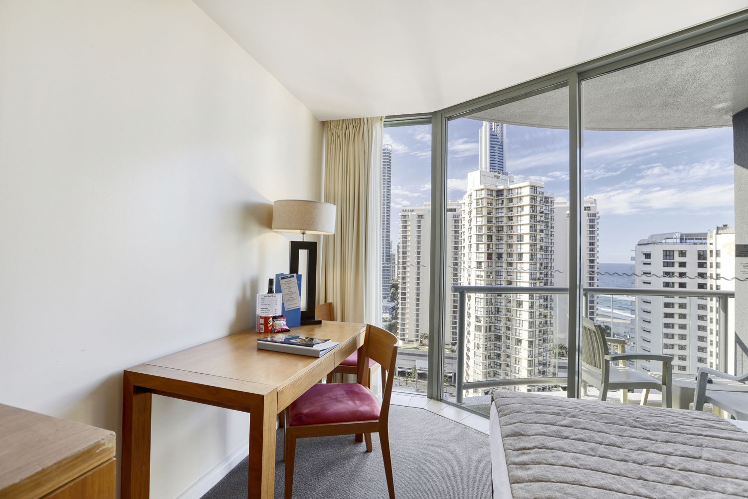 1904/25 Laycock Street, Surfers Paradise, QLD 4217
