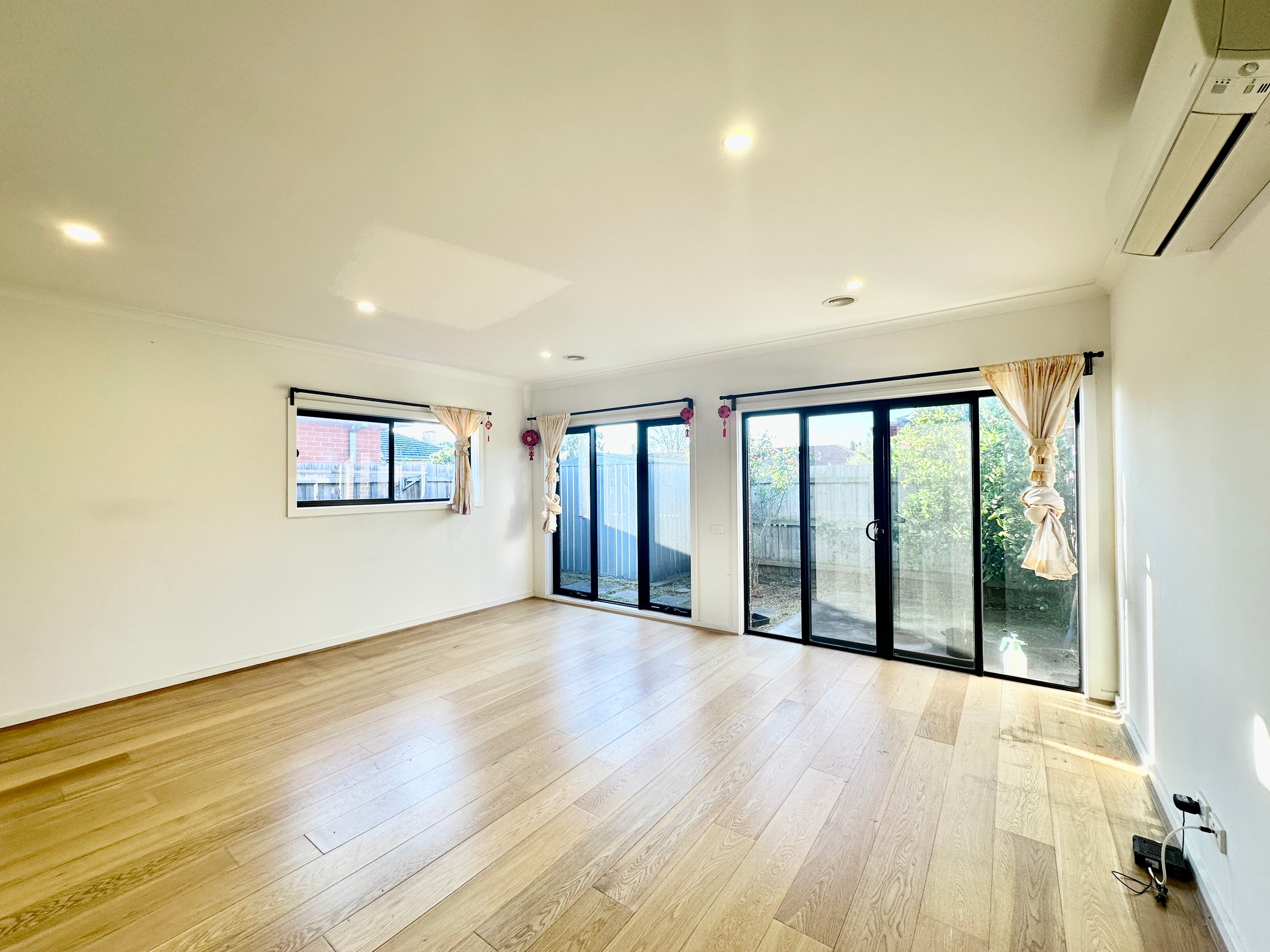 4/21 Burns Avenue, Clayton South, VIC 3169