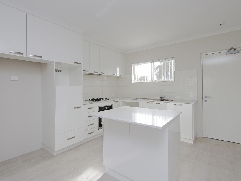 3/2 Wallace Street, Belmont, WA 6104