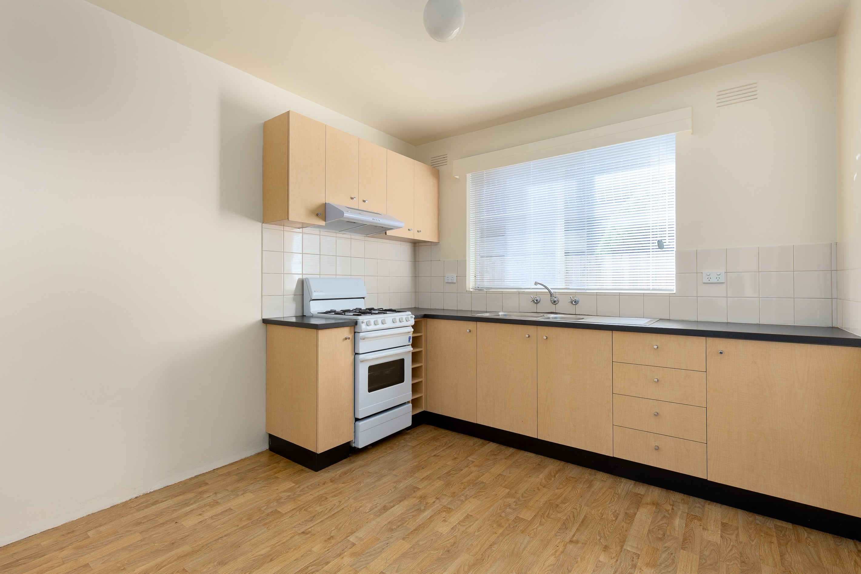 3/420 Blackshaws Road, Altona North, VIC 3025