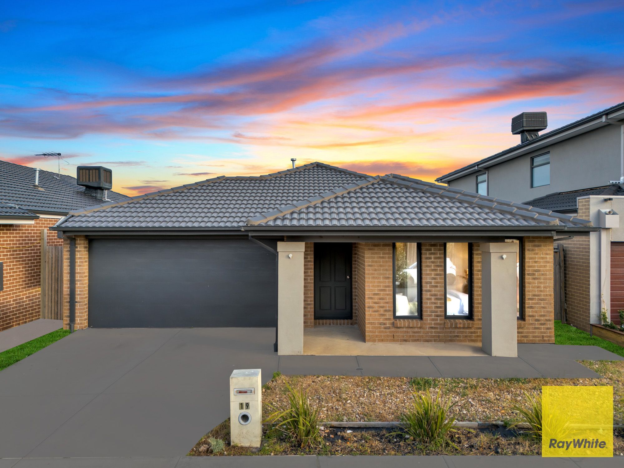 19 Mitcham Street, Truganina, VIC 3029