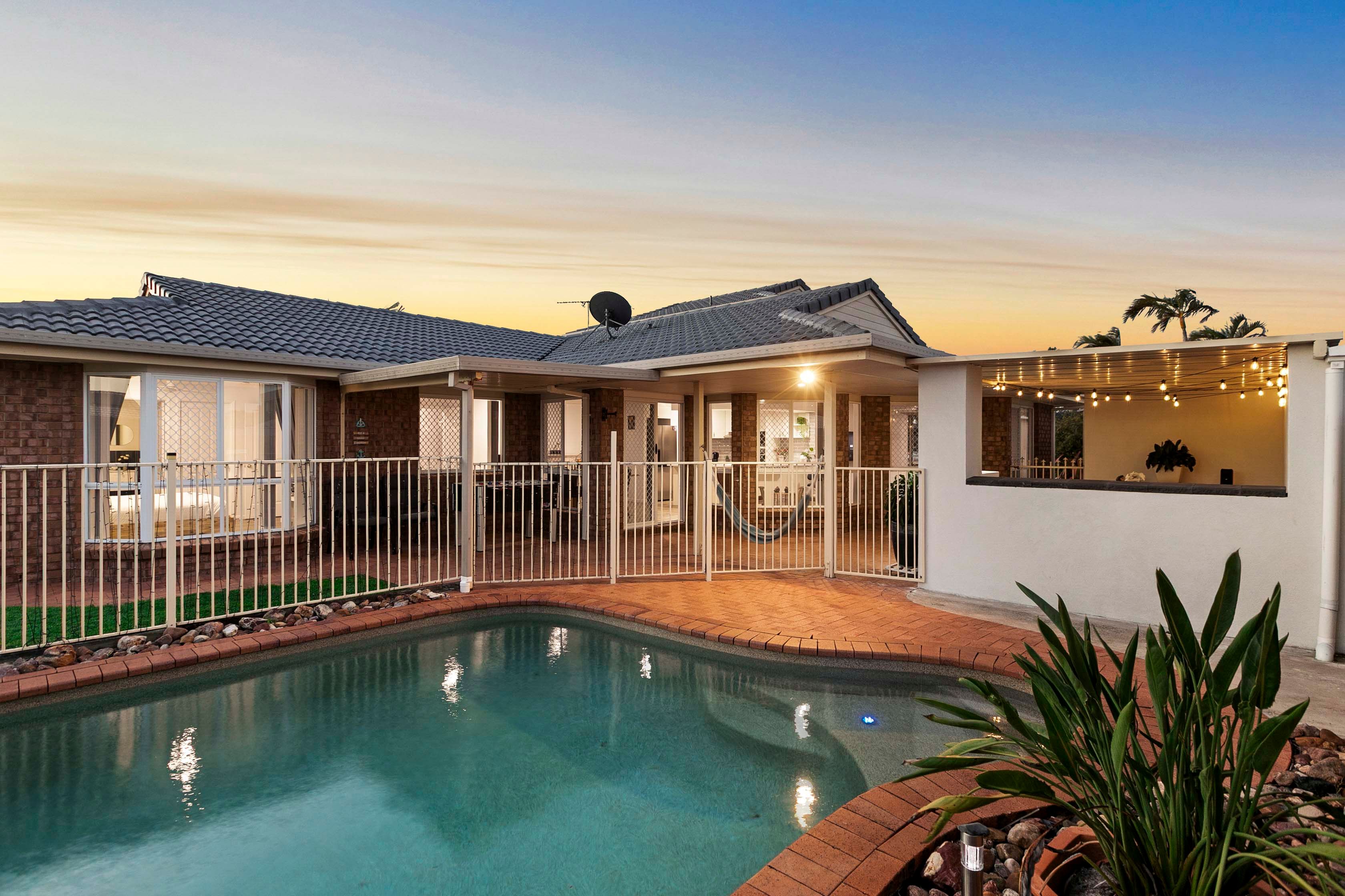 3 Skinner Crescent, Urangan, QLD 4655