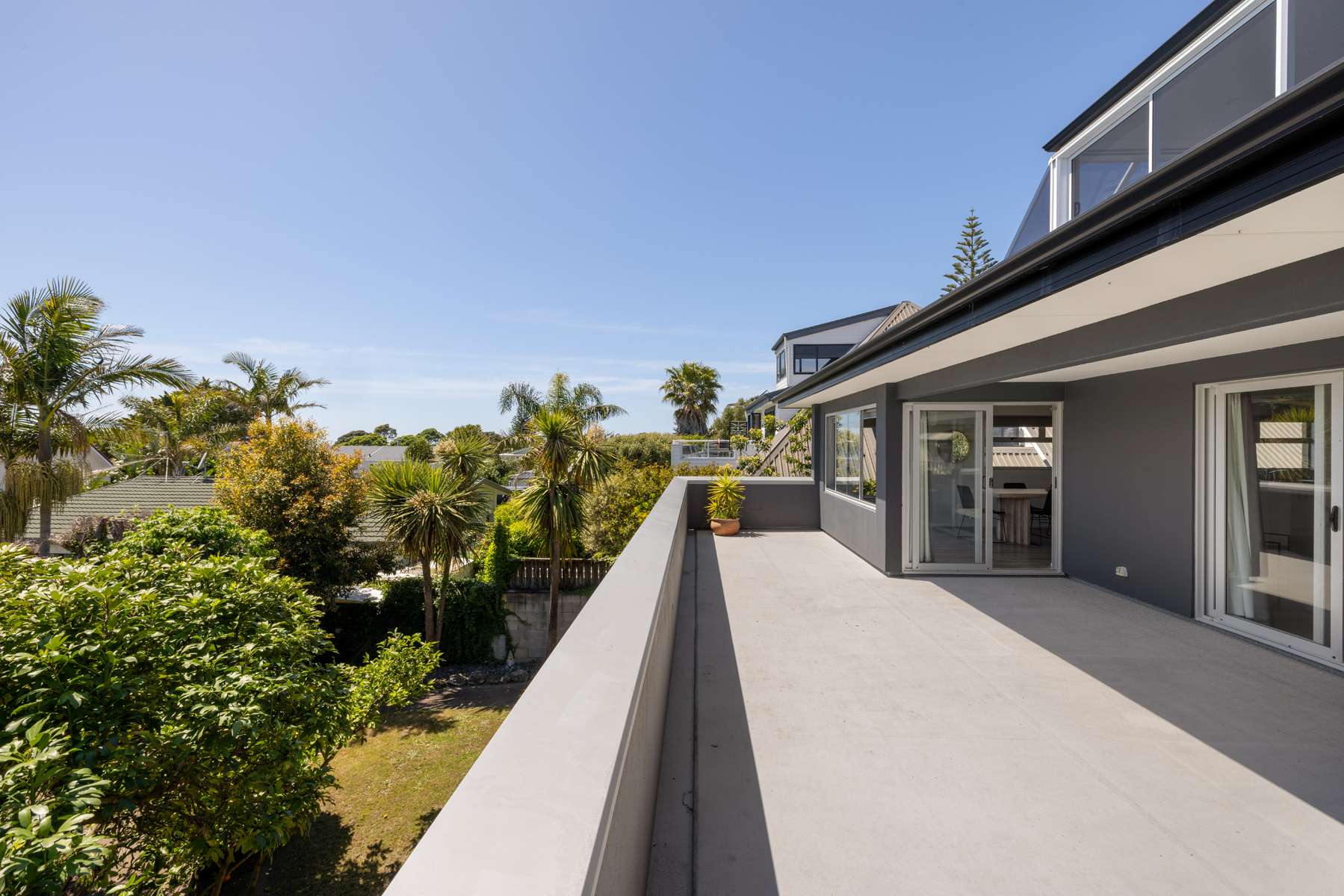 1/1041 Papamoa Beach Road photo 4