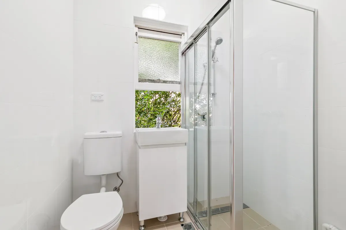 12/98H Bellevue Road — photo 4 of 5