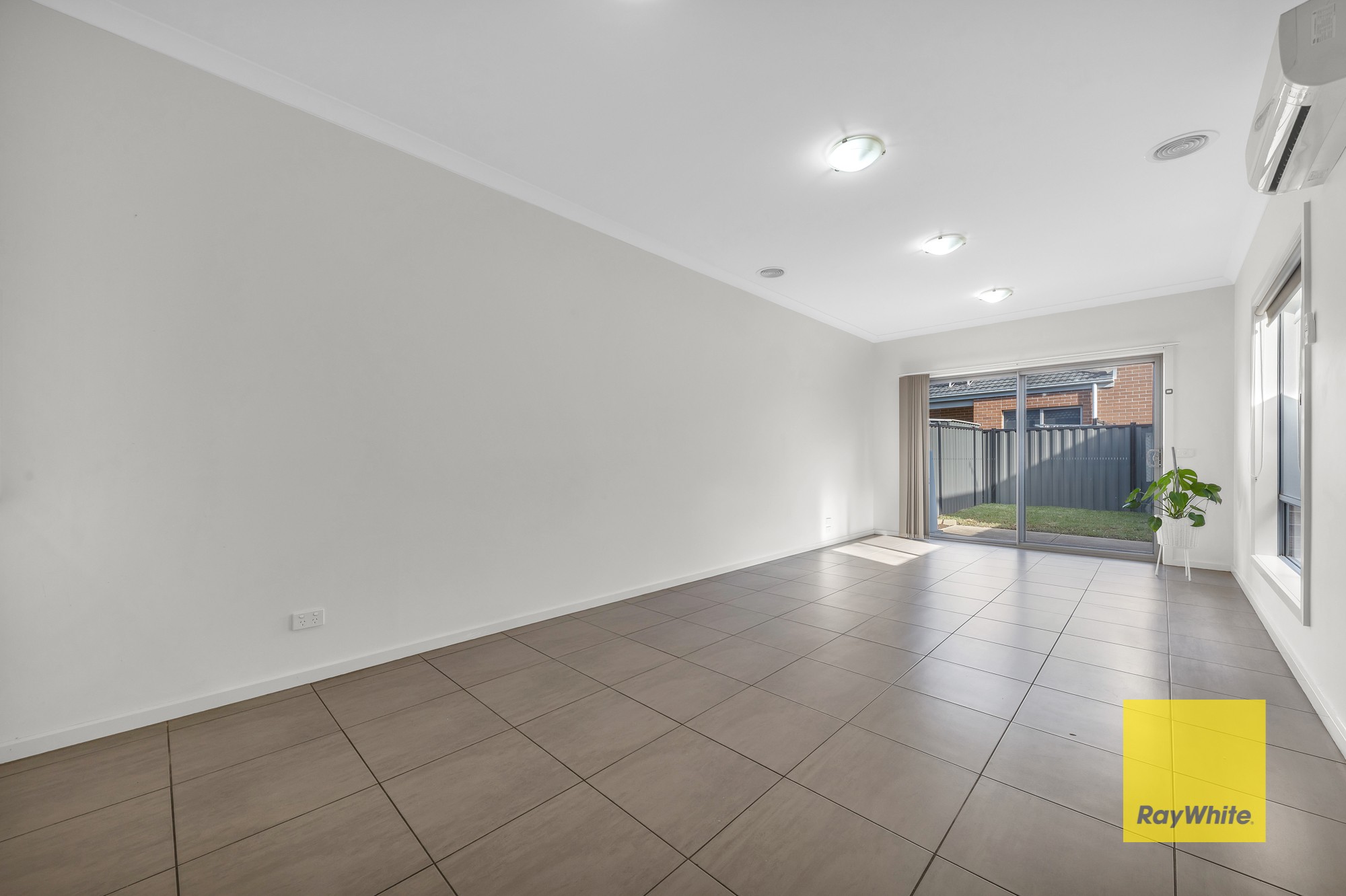 4 Houghton Avenue, Tarneit, VIC 3029