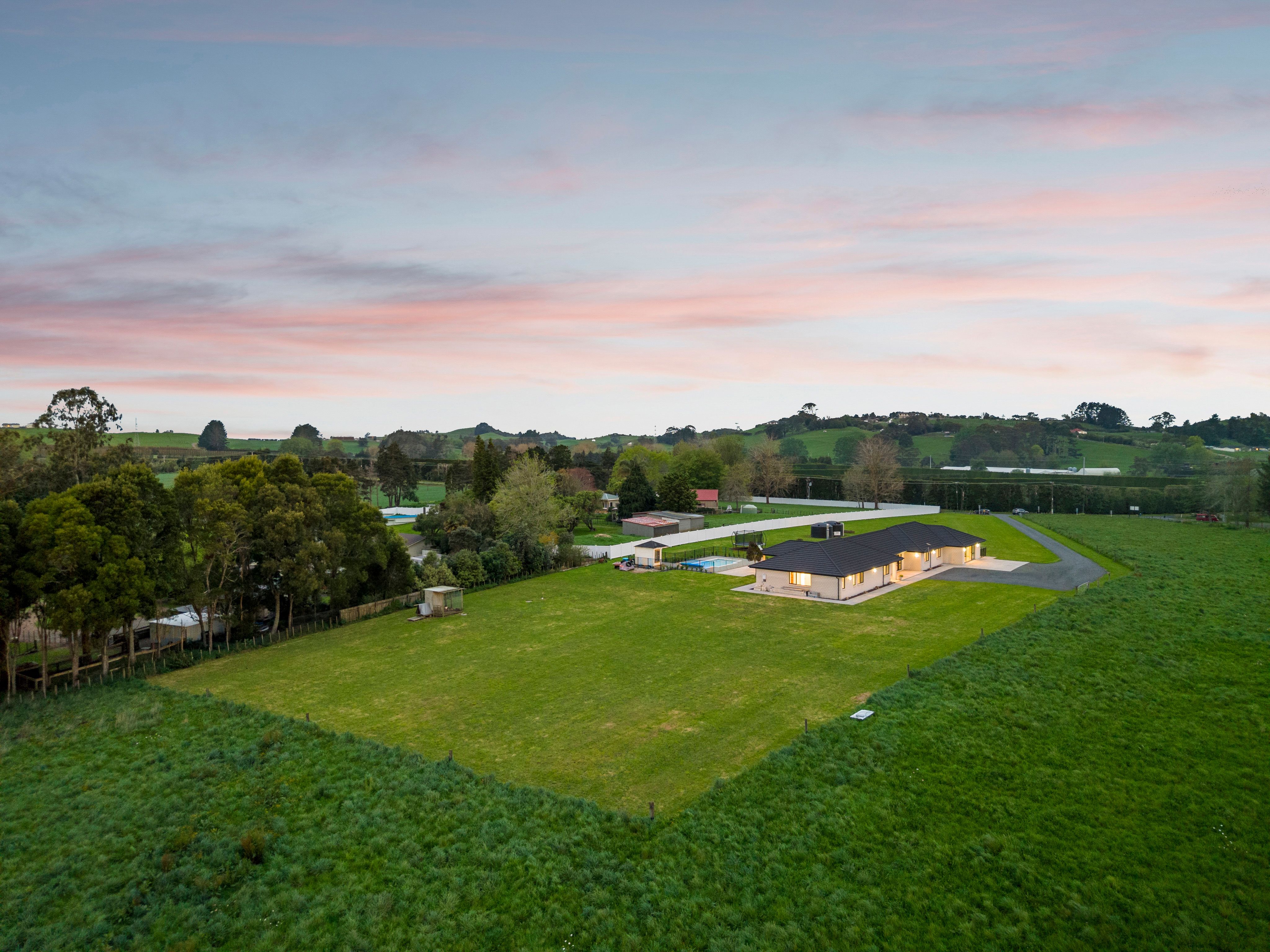 11 Ridge Road, Tuakau, Franklin 2121 - Sold Lifestyle Property - Real ...