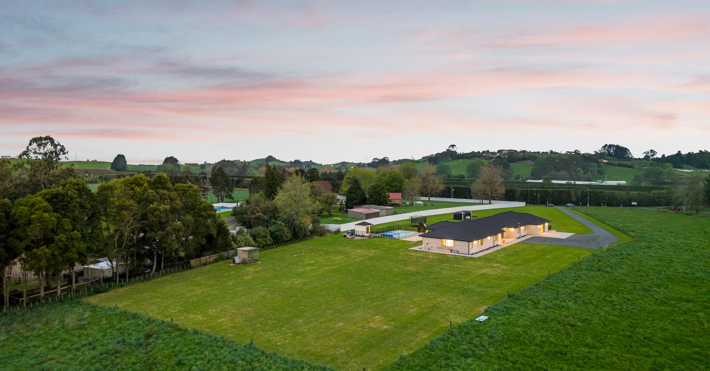 2121 Ridge Rd Owner 11 Ridge Road, Tuakau, Franklin 2121 - Sold Lifestyle Property - Real ...
