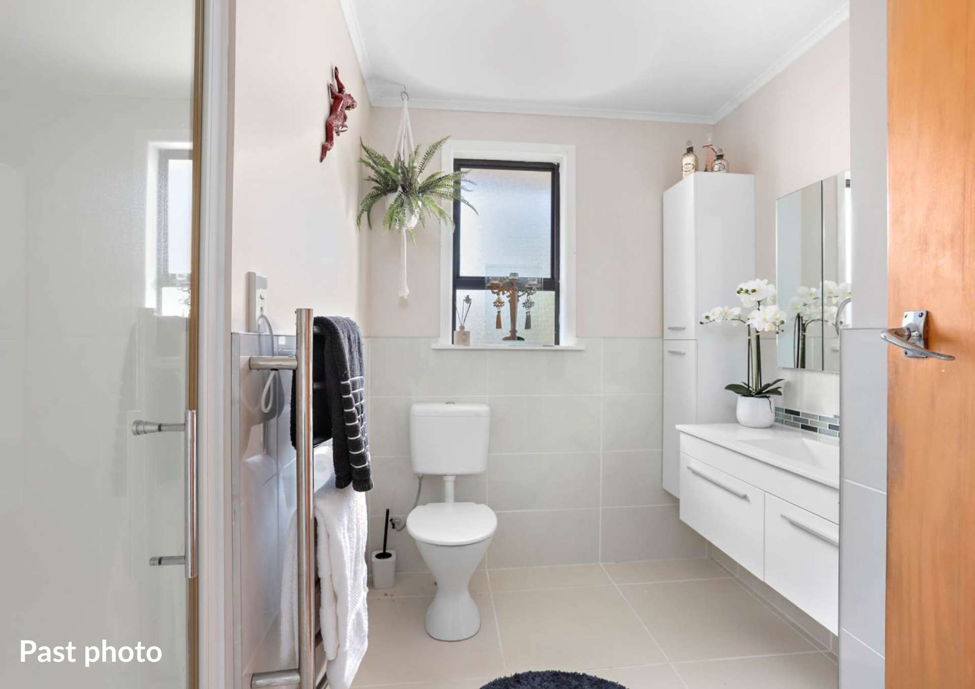 7 Cobham Crescent photo 9