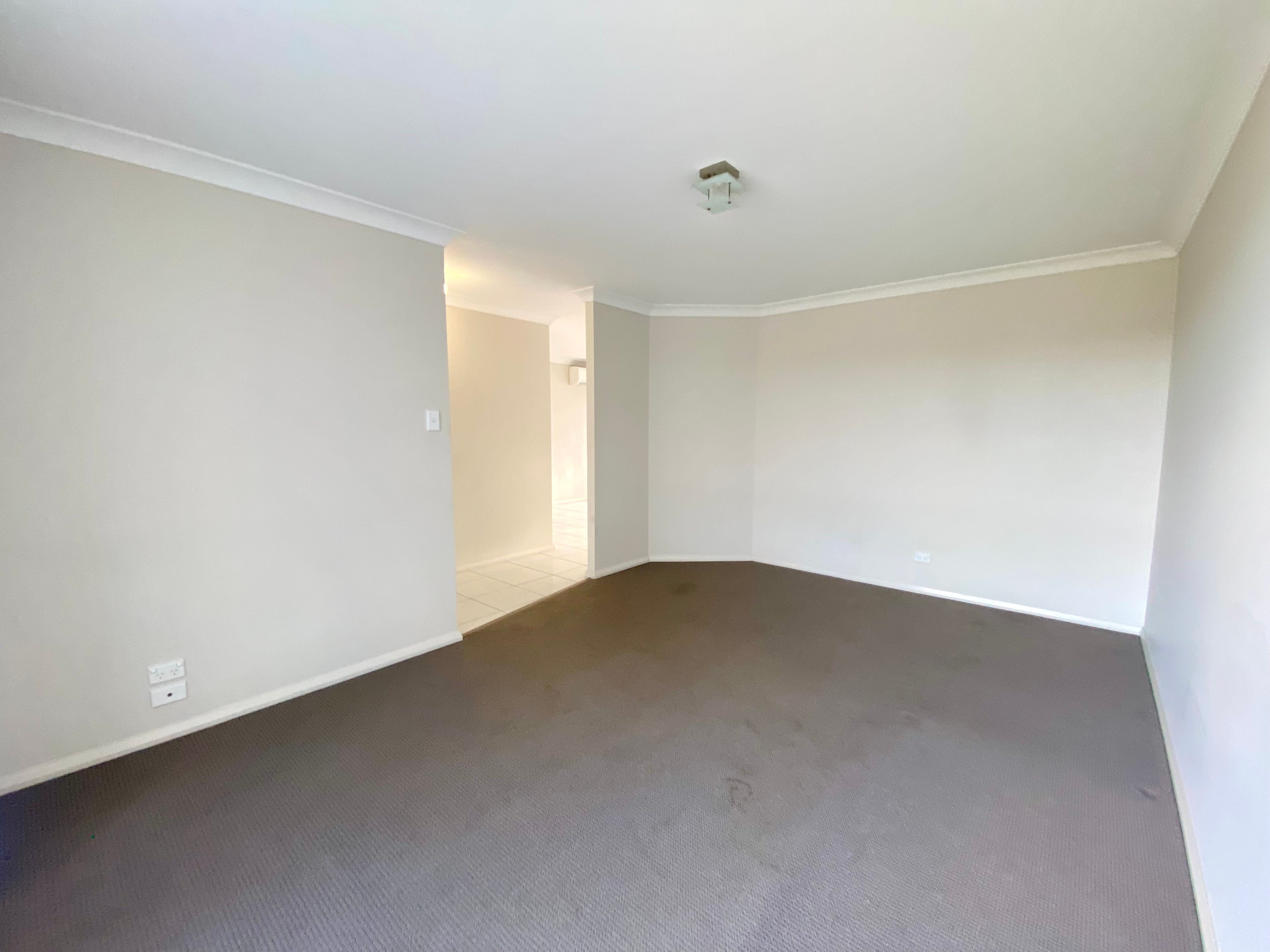 13B Curta Place — photo 9 of 18