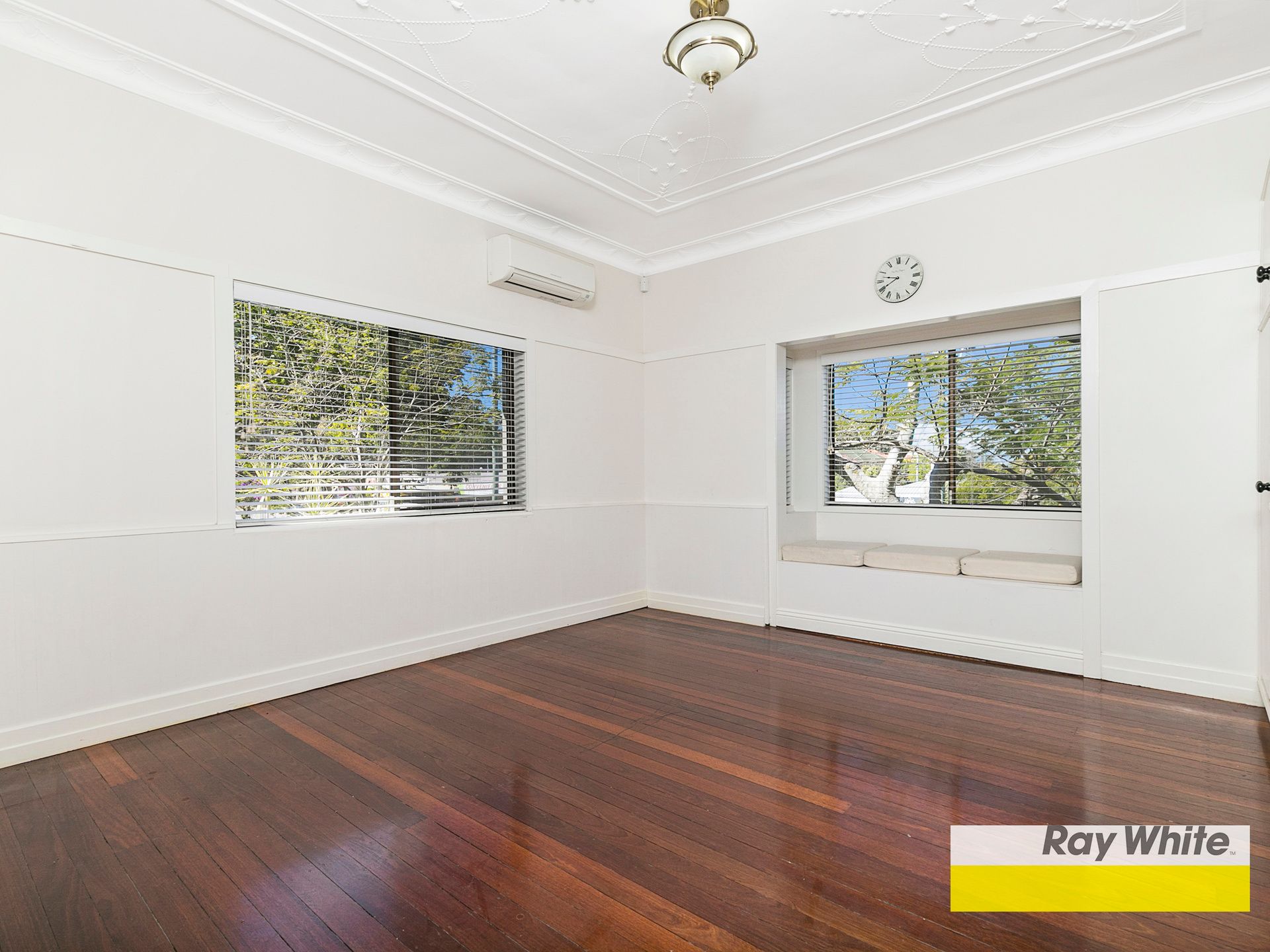 45 Berkeley Street, Holland Park, QLD 4121