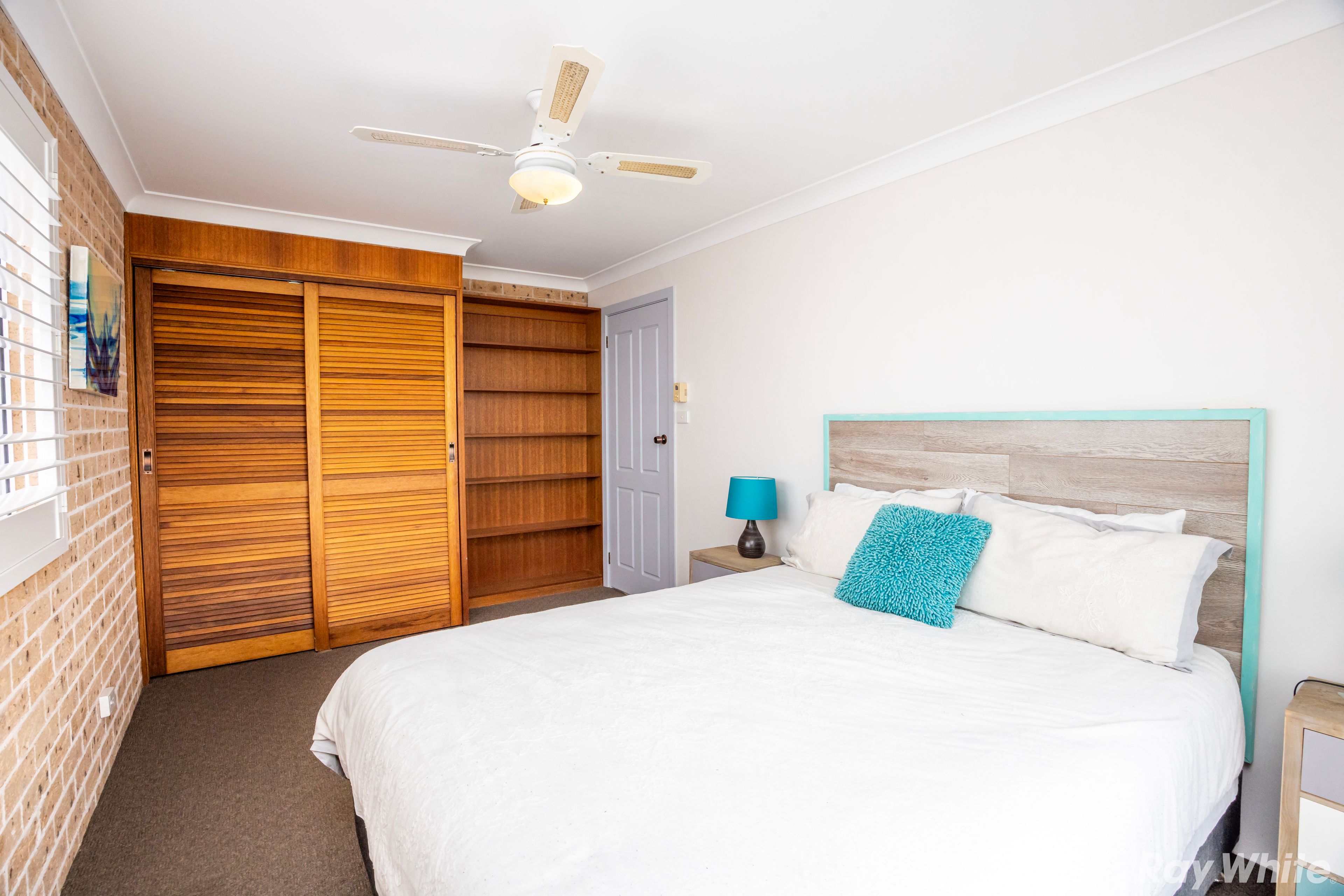 19 Churchill Road — photo 16 of 23