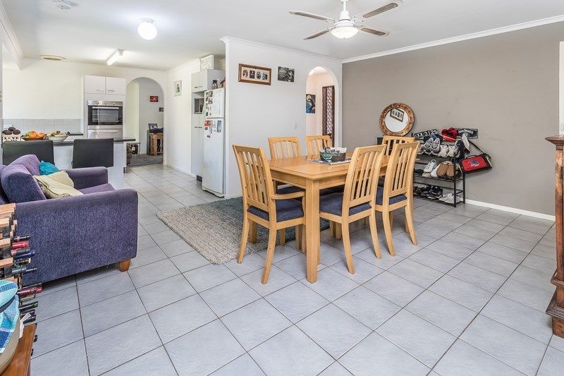64 Rue Montaigne, Petrie, QLD 4502