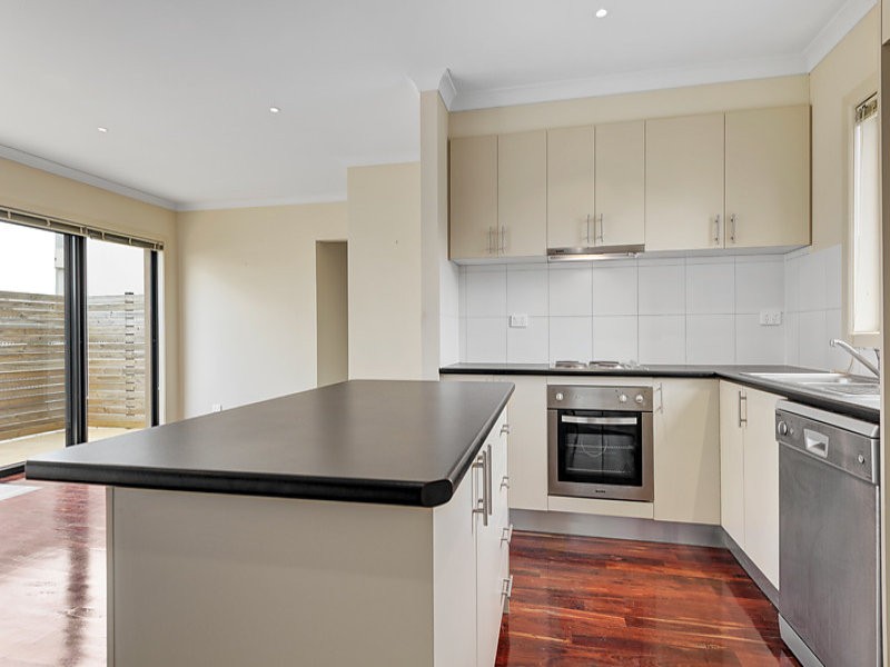 21/15 Mcewan Road, Heidelberg Heights, VIC 3081