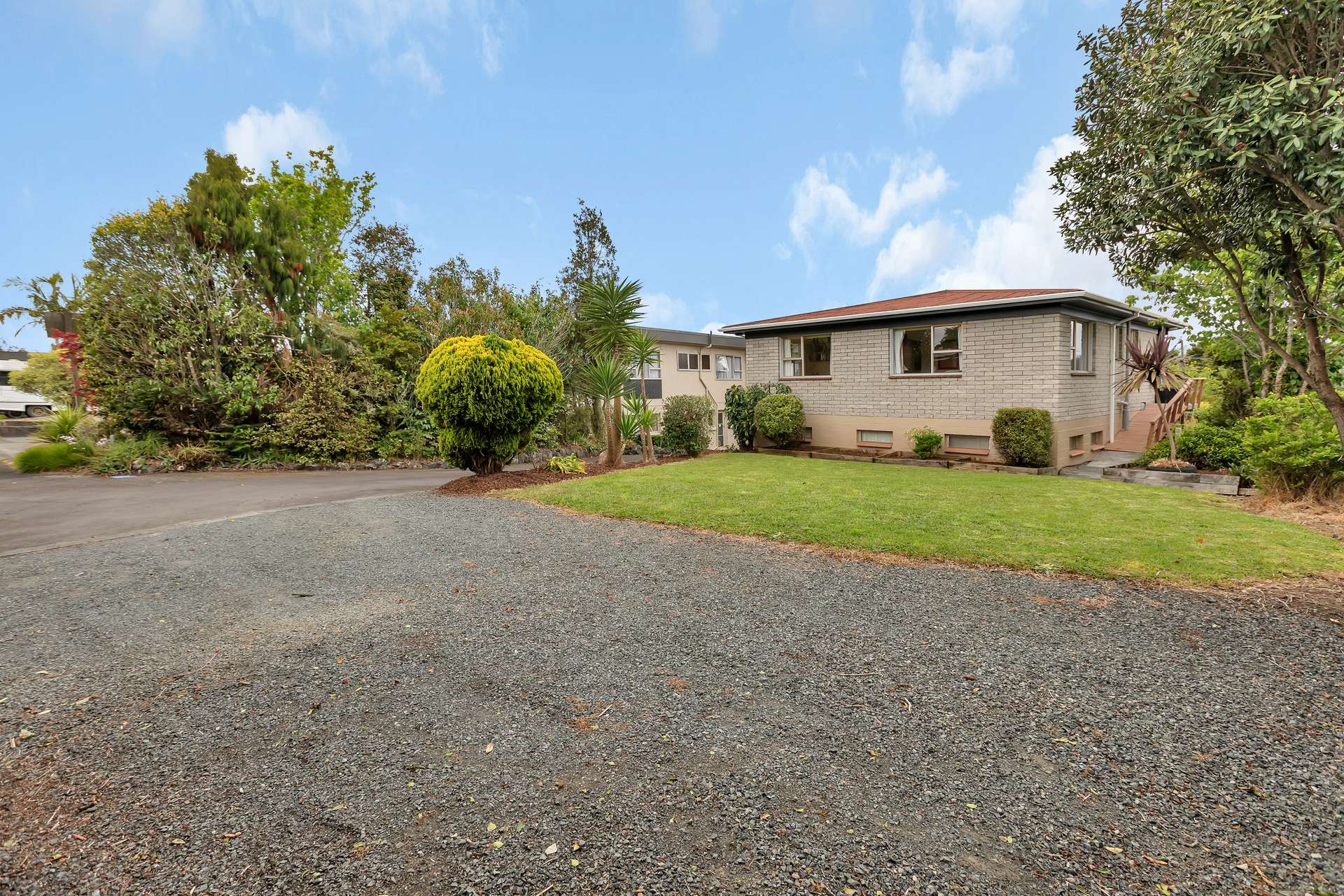 59 Beazley Crescent photo 25