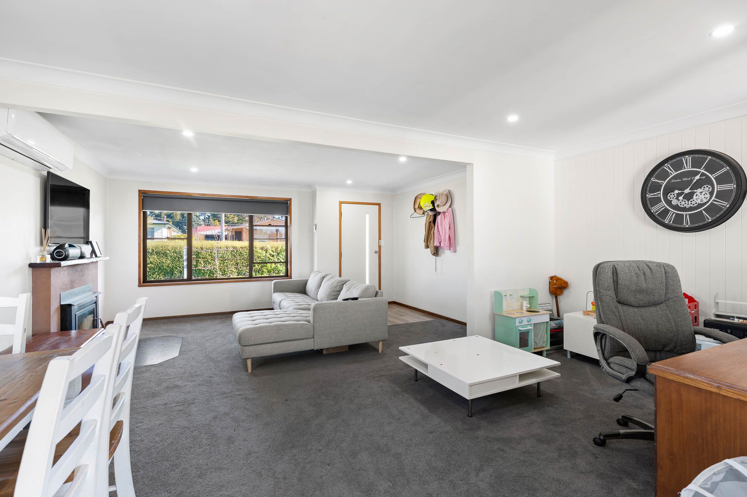 19 Brooklands Street — photo 4 of 11