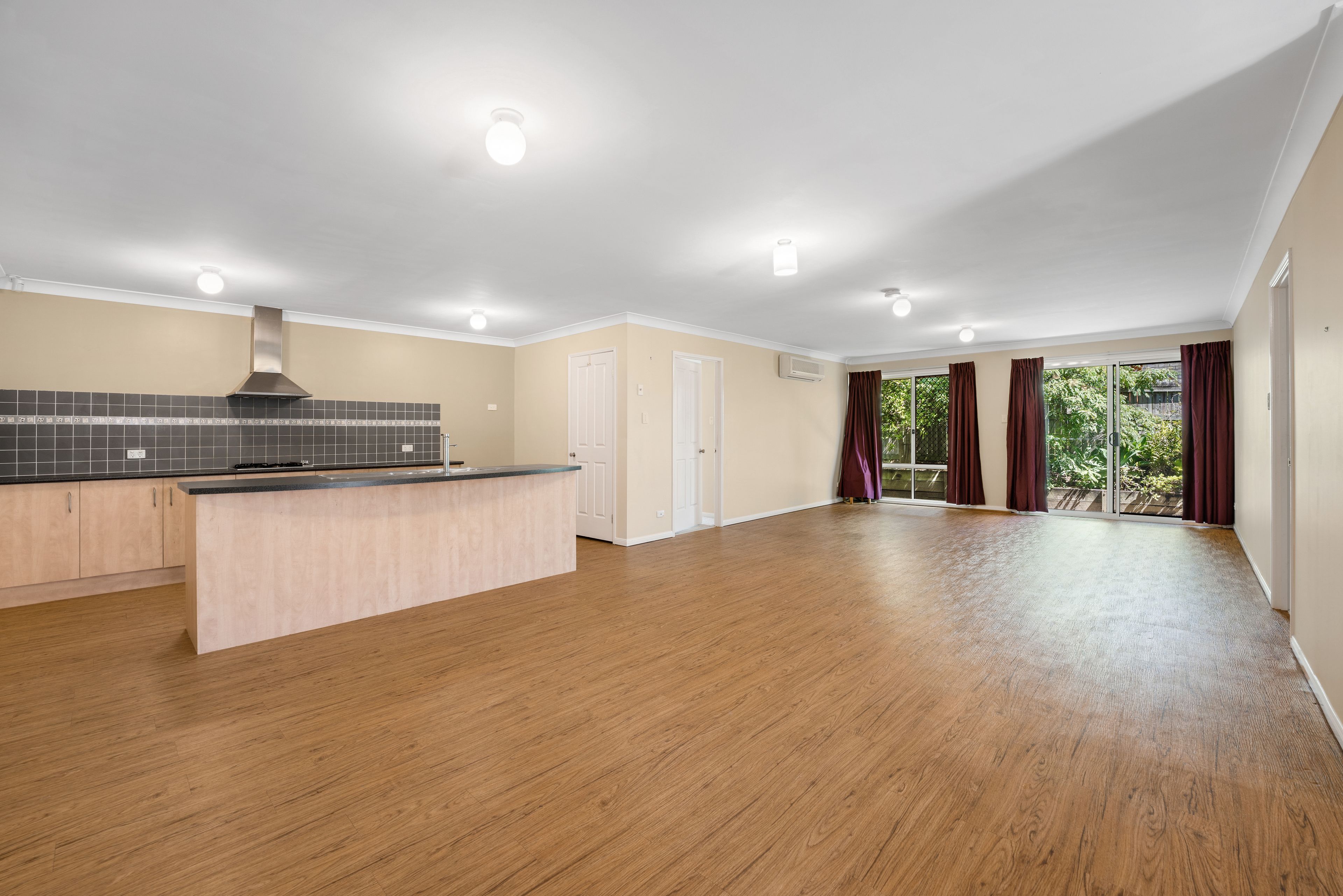 2 Monivae Circuit, Eagleby, QLD 4207