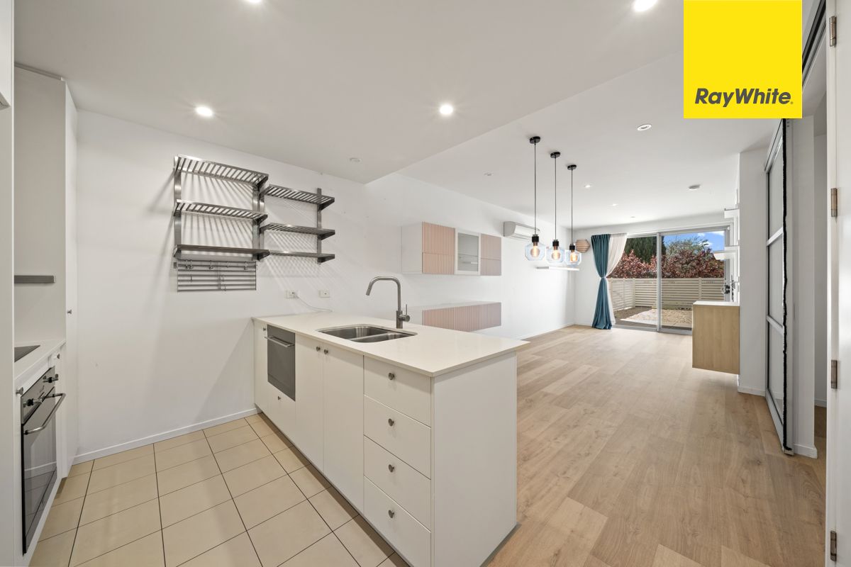 7/76 Leichhardt Street — photo 2 of 16