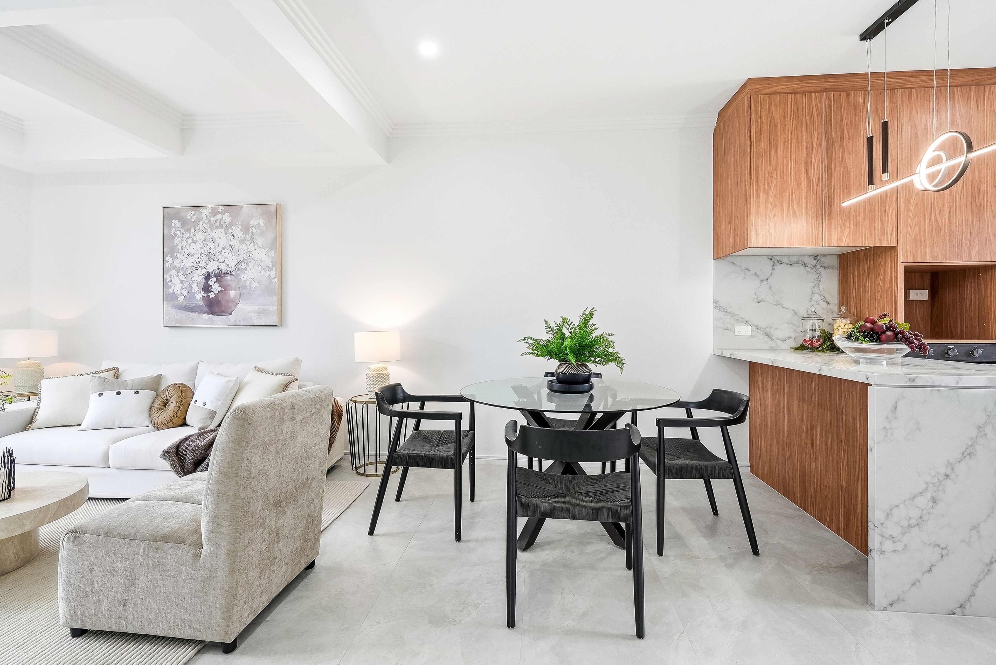 1/1 Reddan Avenue — photo 4 of 29