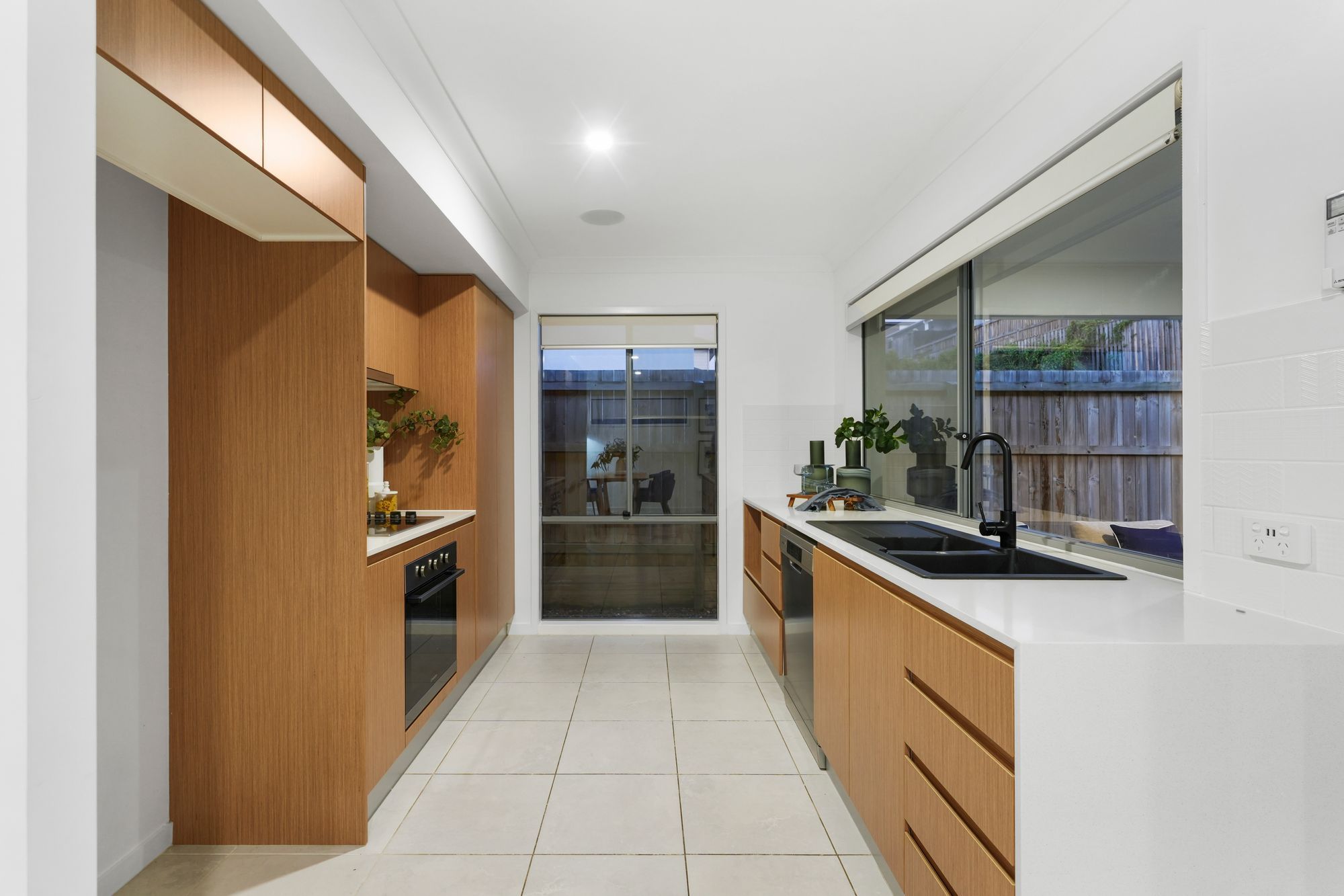 43 Frangipani Street — photo 7 of 20