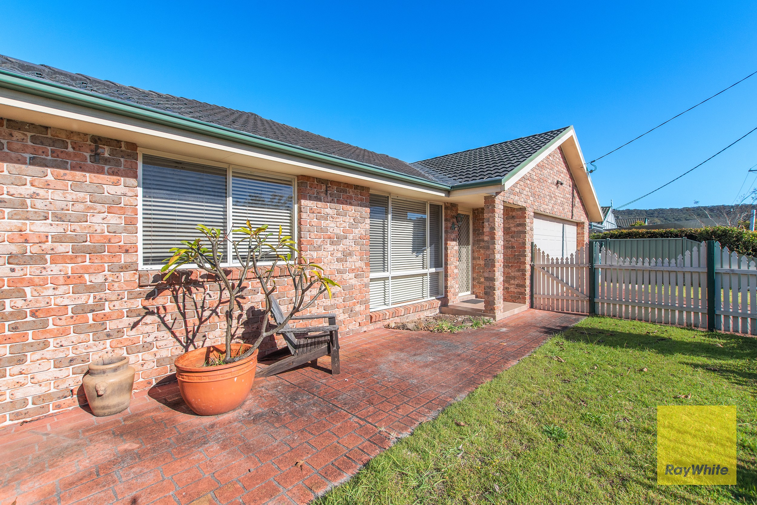 417a Ocean Beach Road, Umina Beach, NSW 2257