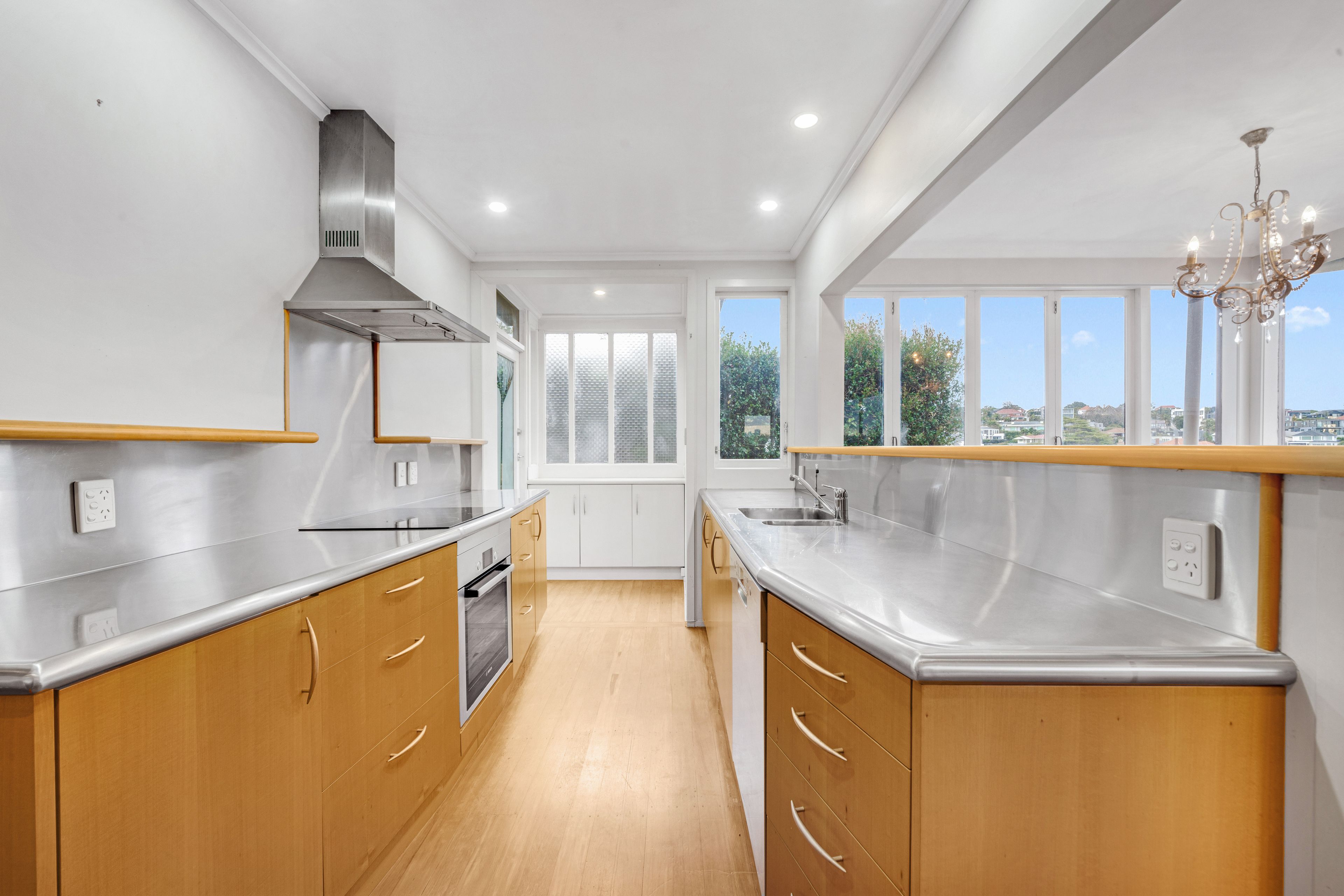 4/128 Paritai Drive, Orakei