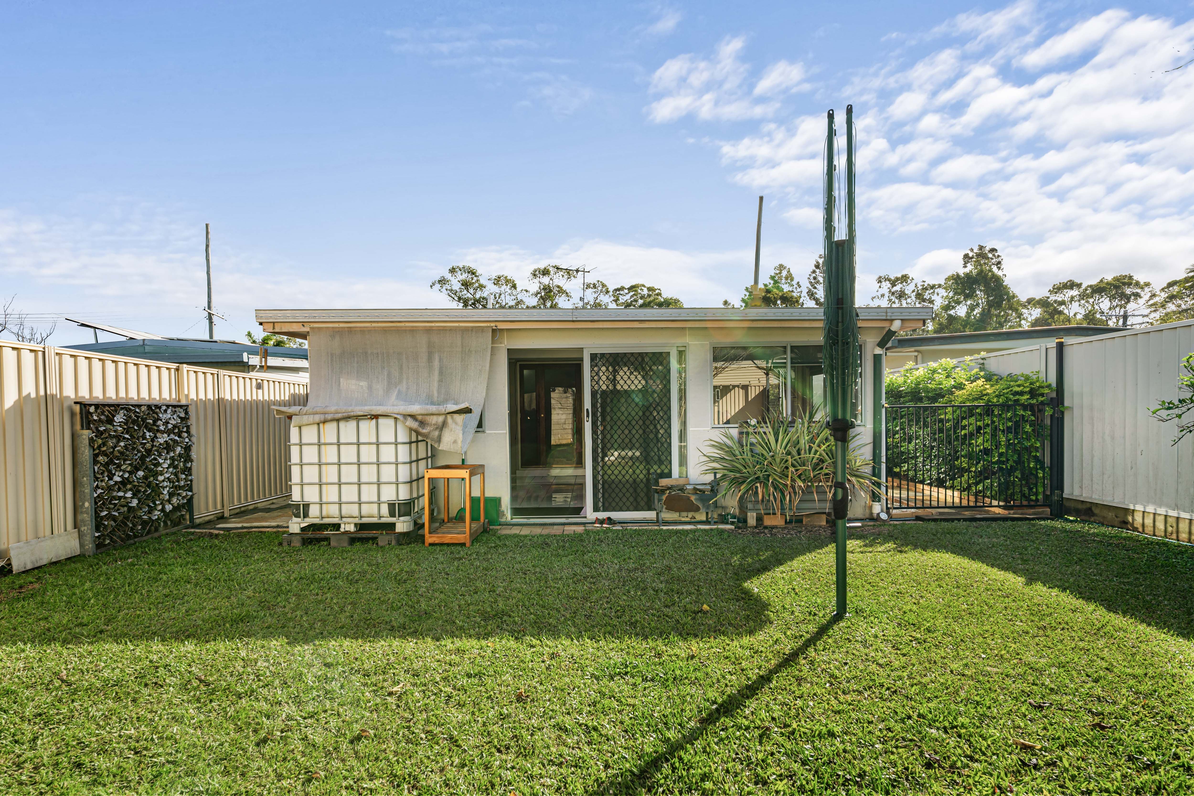 3 Moon Street — photo 14 of 22