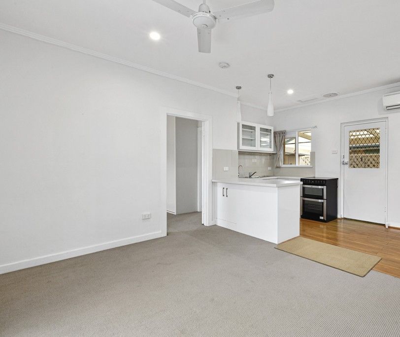 2/40 The Crescent, Brighton, SA 5048