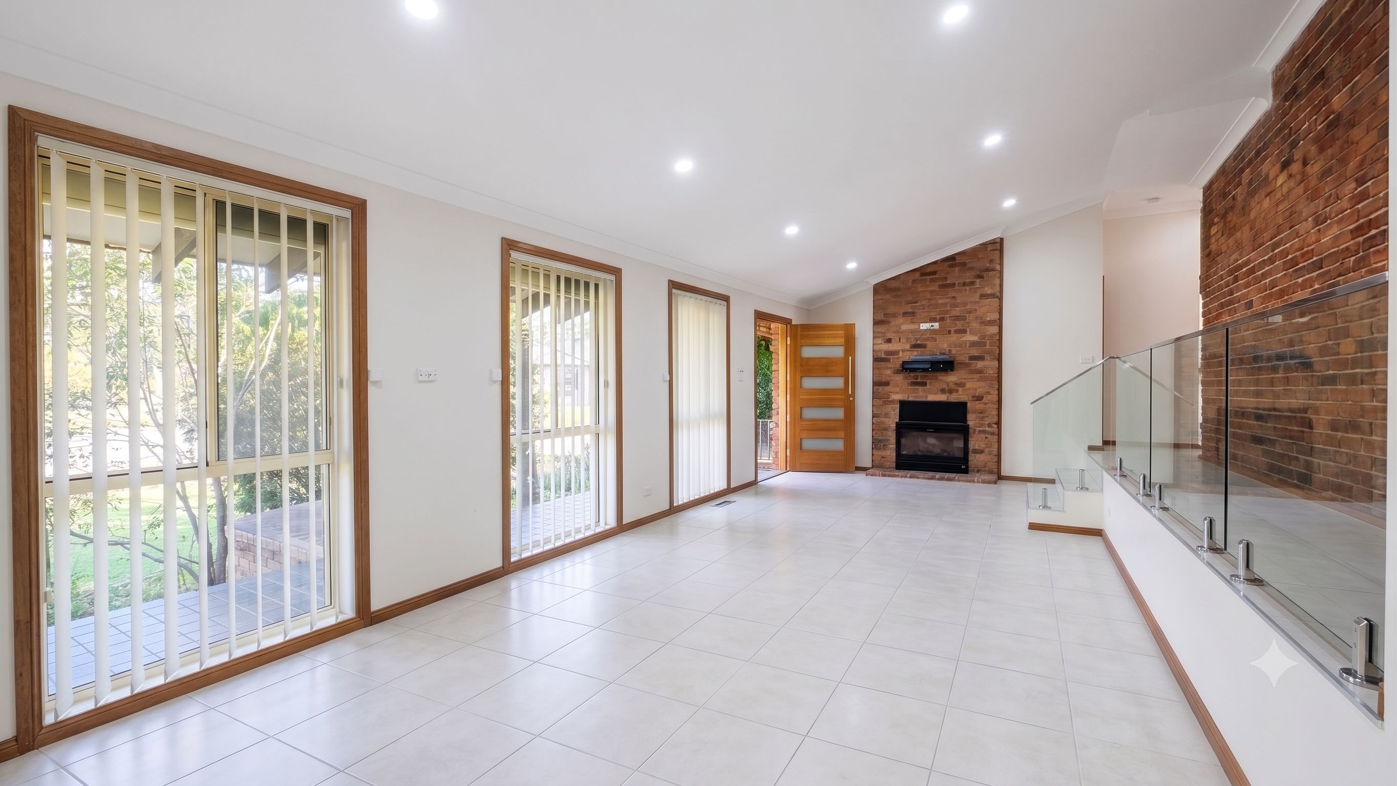 37 Charles Sturt Drive, Werrington County, NSW 2747
