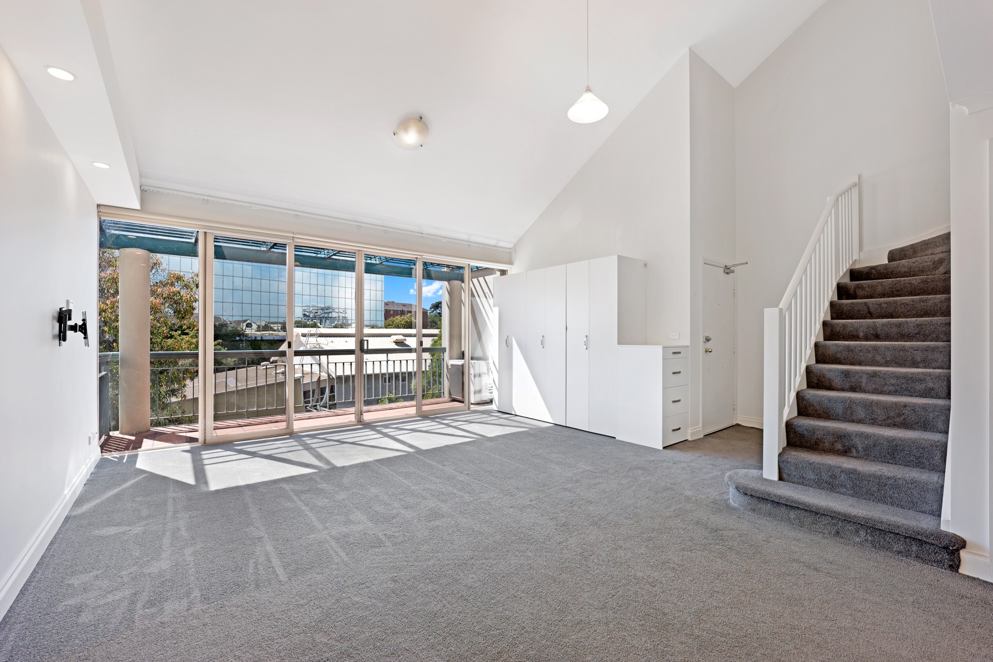 9/28 Wells Street, Southbank, VIC 3006