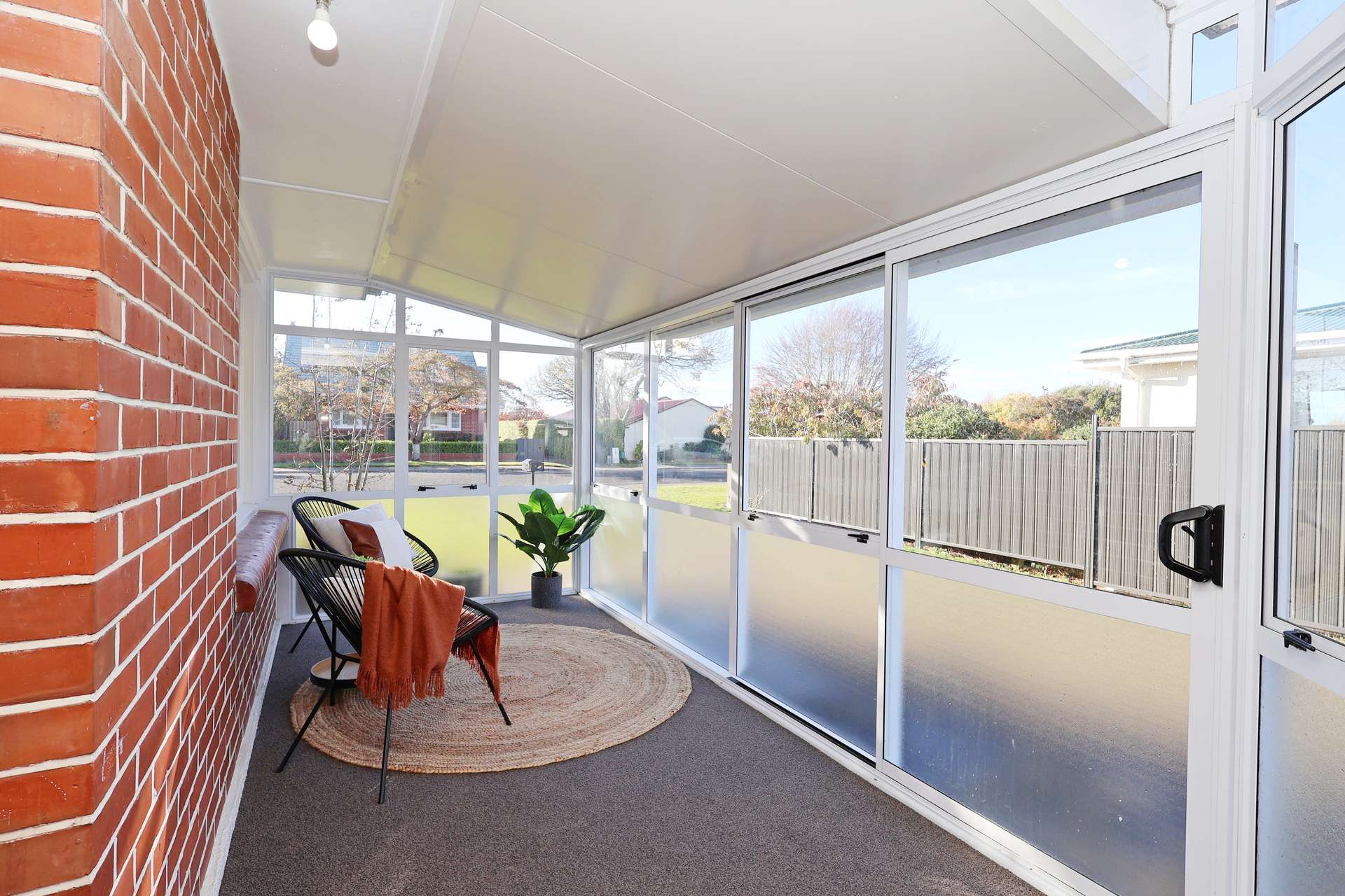 331 Chelmsford Street photo 10