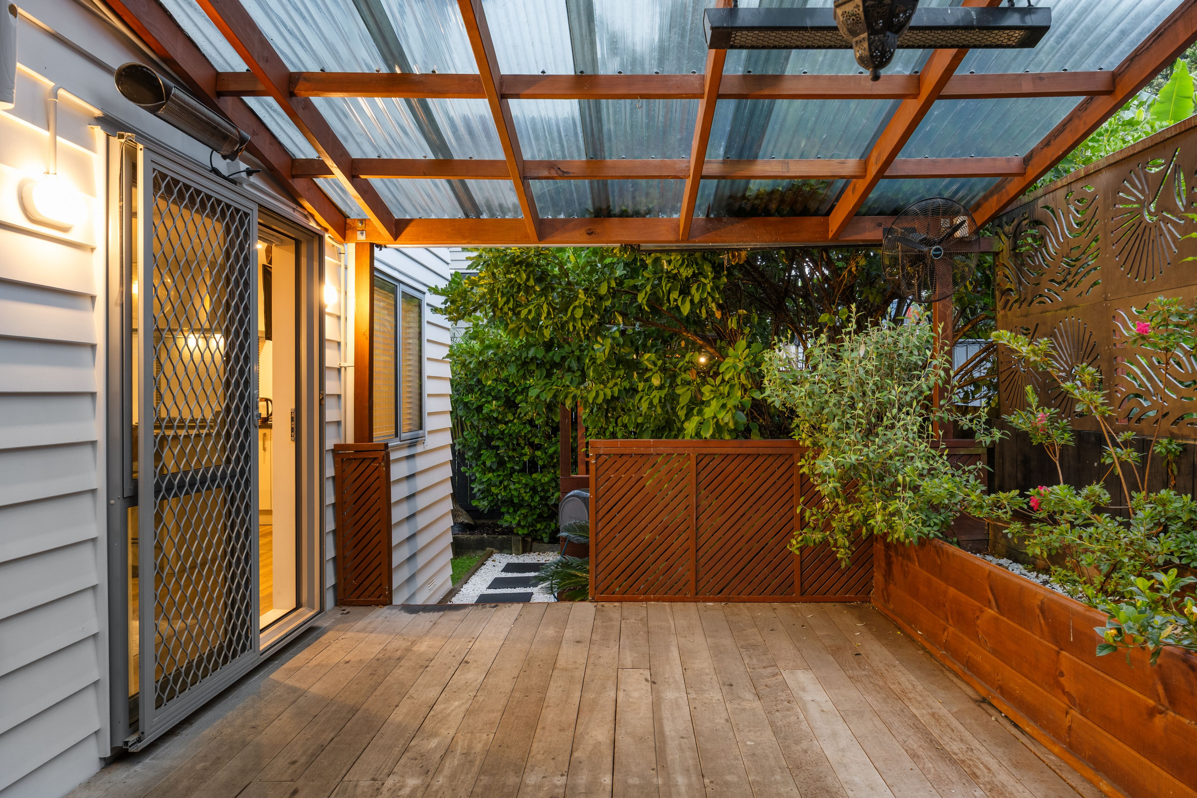 28a Waipani Road, Te Atatu Peninsula, Waitakere City