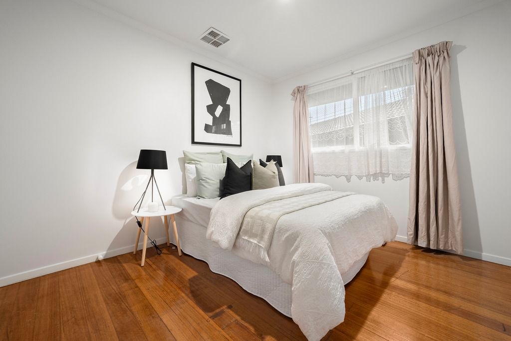 17 Baggott Drive — photo 8 of 15