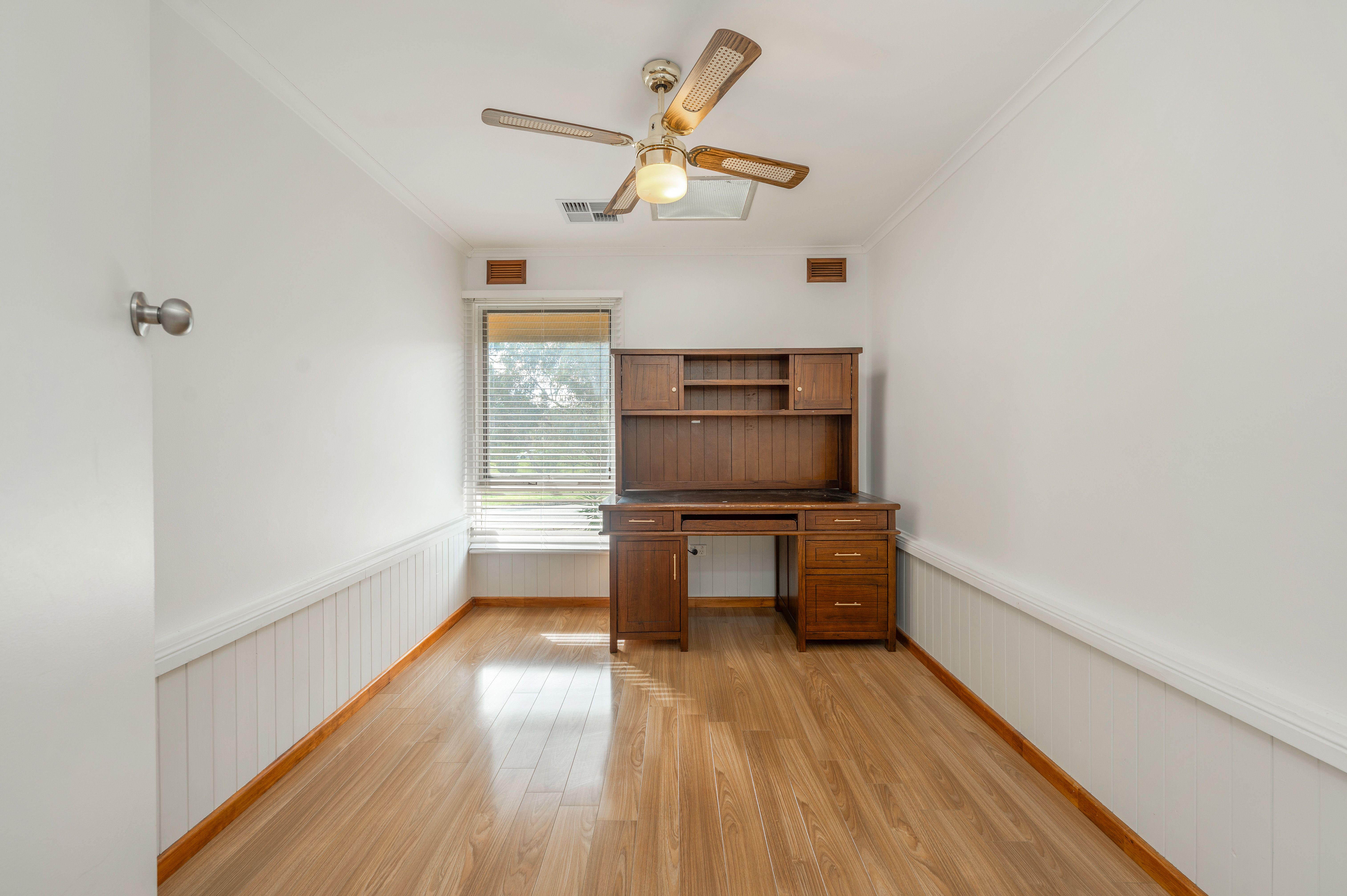 21 Lauder Street — photo 7 of 17