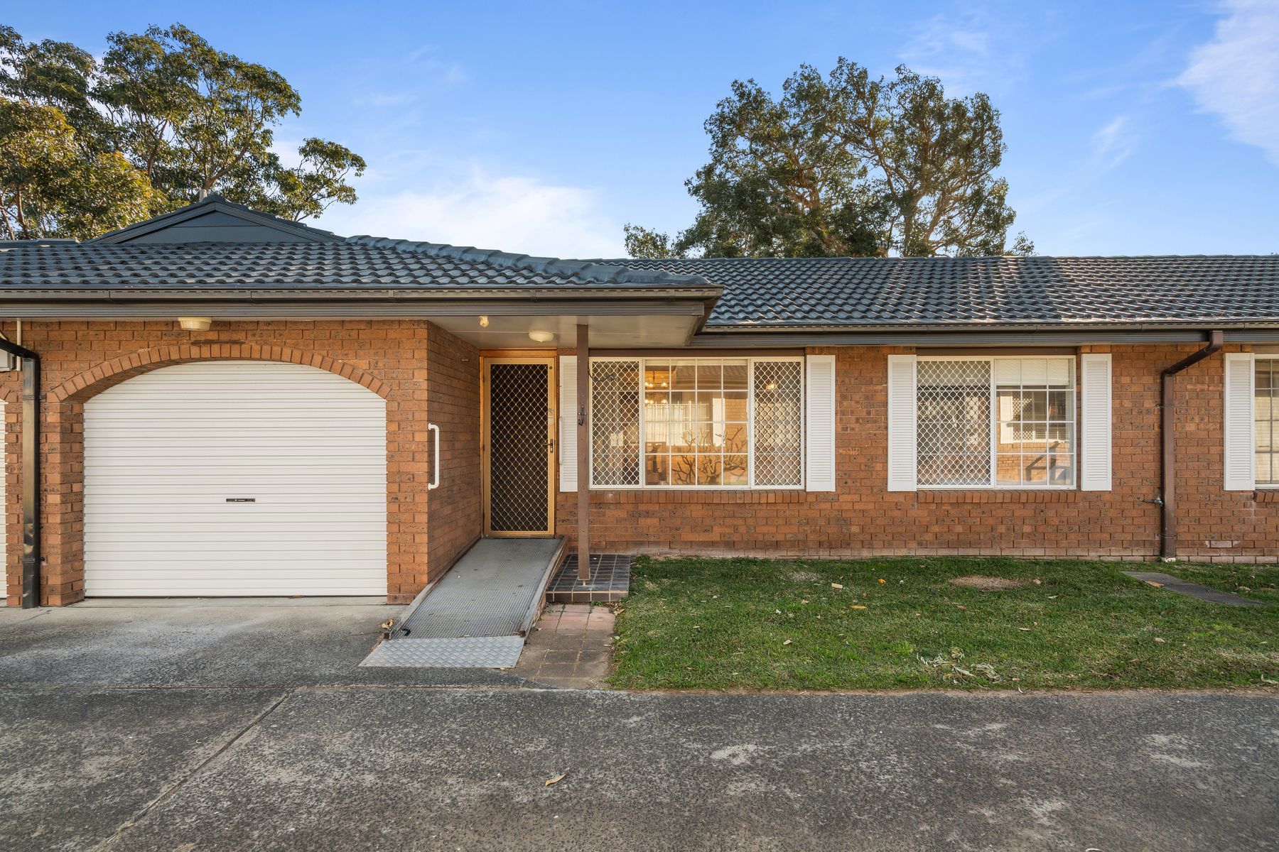 2/22-24 Mclachlan Avenue — photo from Ray White Long Jetty | The Entrance