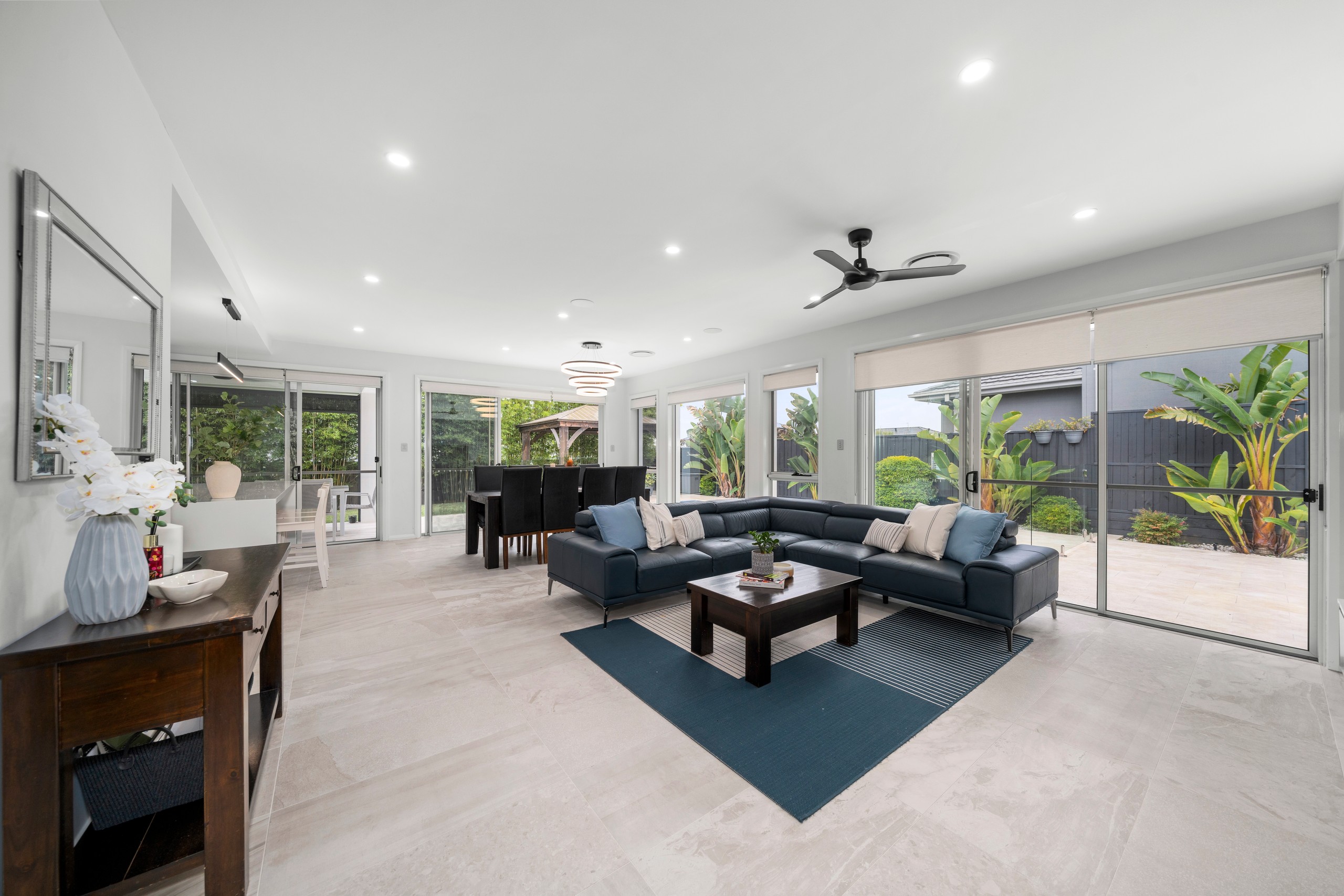 14 Obsidian Road (The Gables), Box Hill, NSW 2765