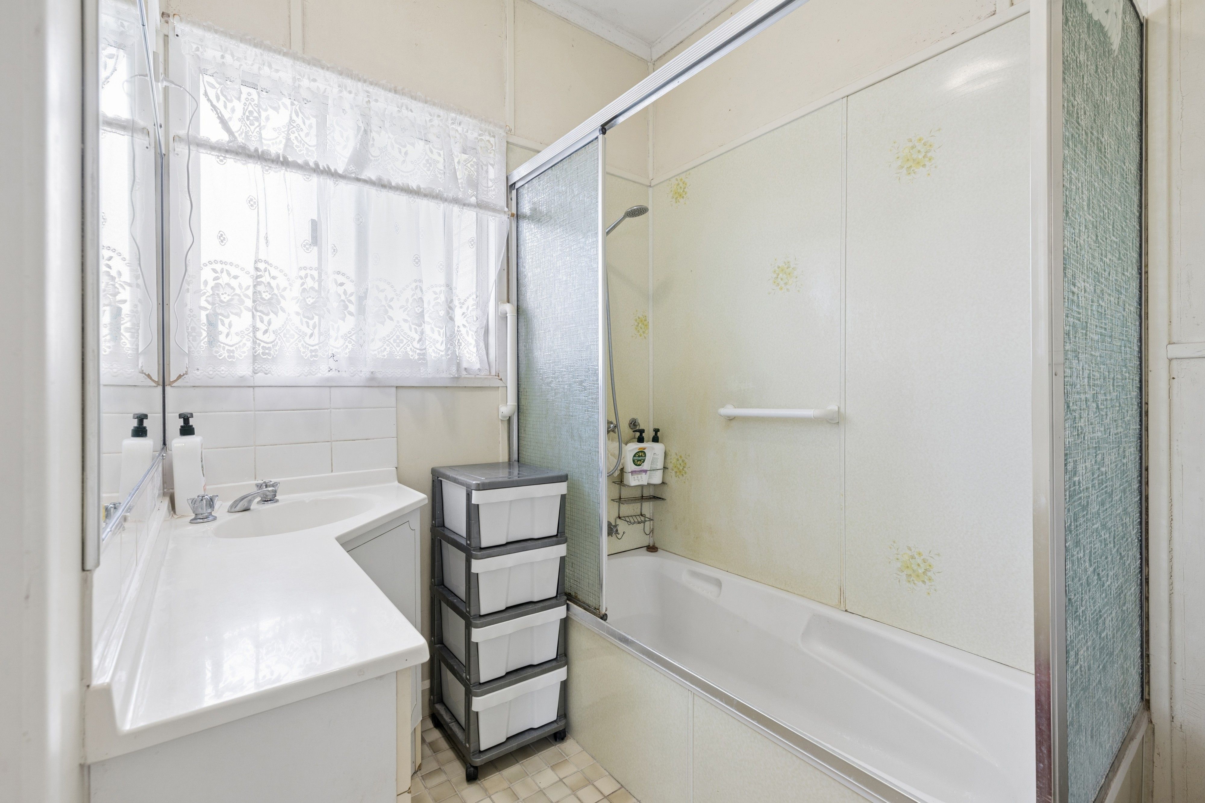 15 Bayview Road — photo 10 of 17