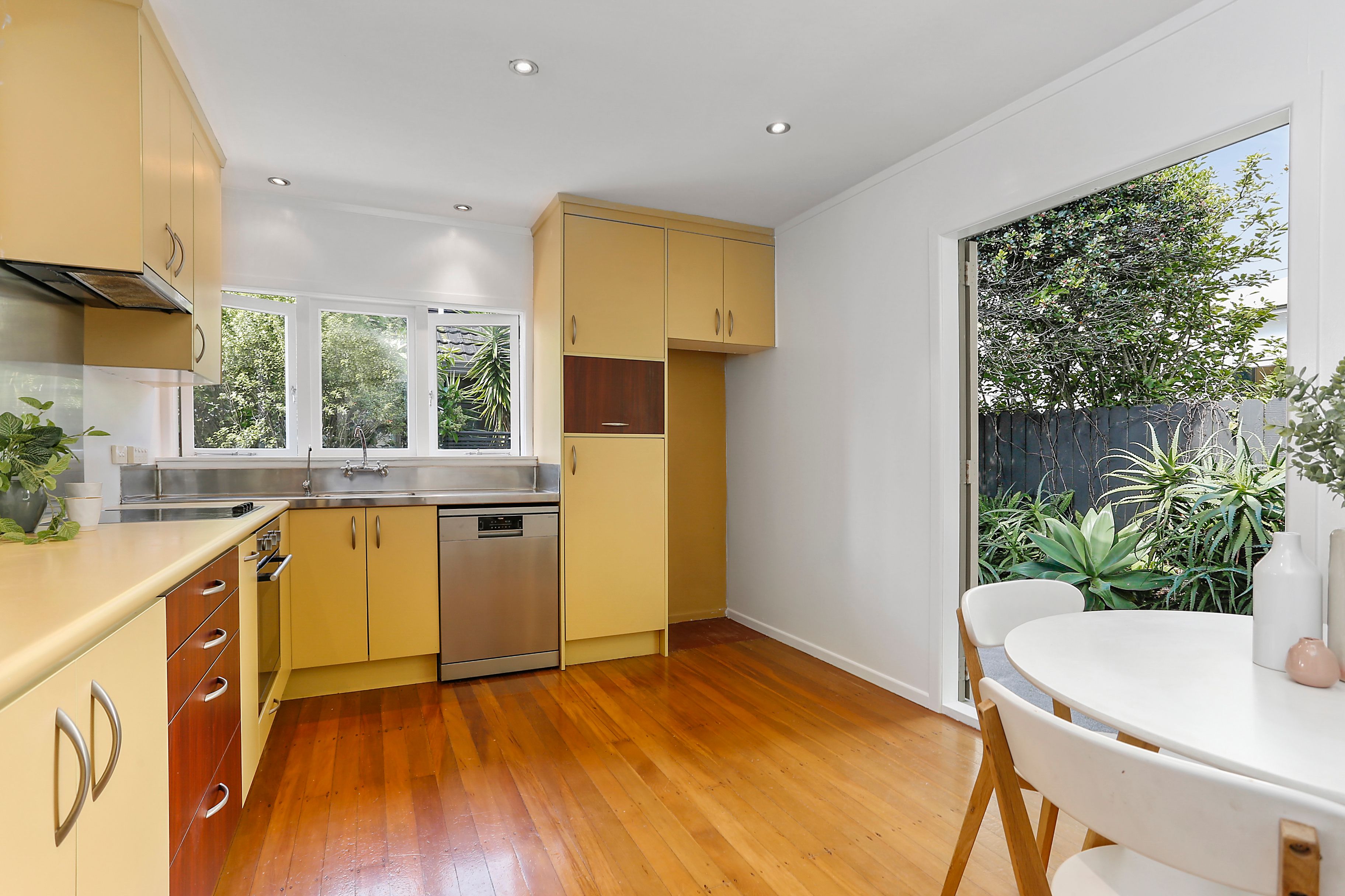 80 Clovelly Road, Bucklands Beach, Manukau City