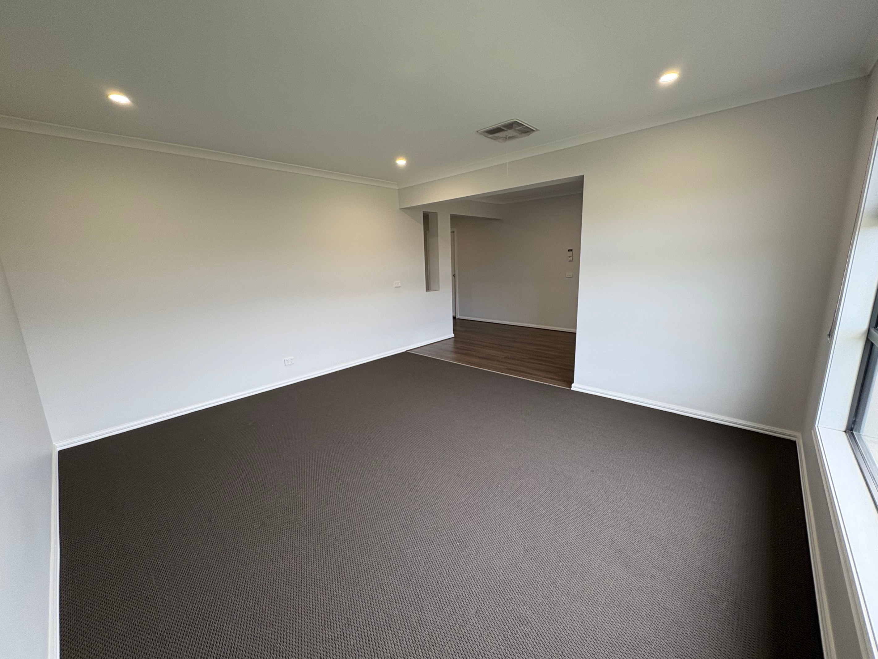 12 Livingston Drive, Rockbank, VIC 3335