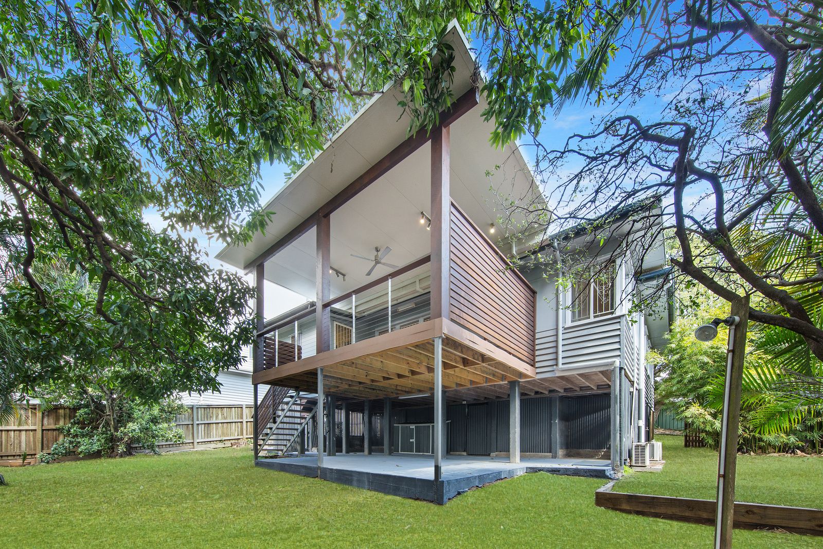 52 Toohey Road, Tarragindi, QLD 4121